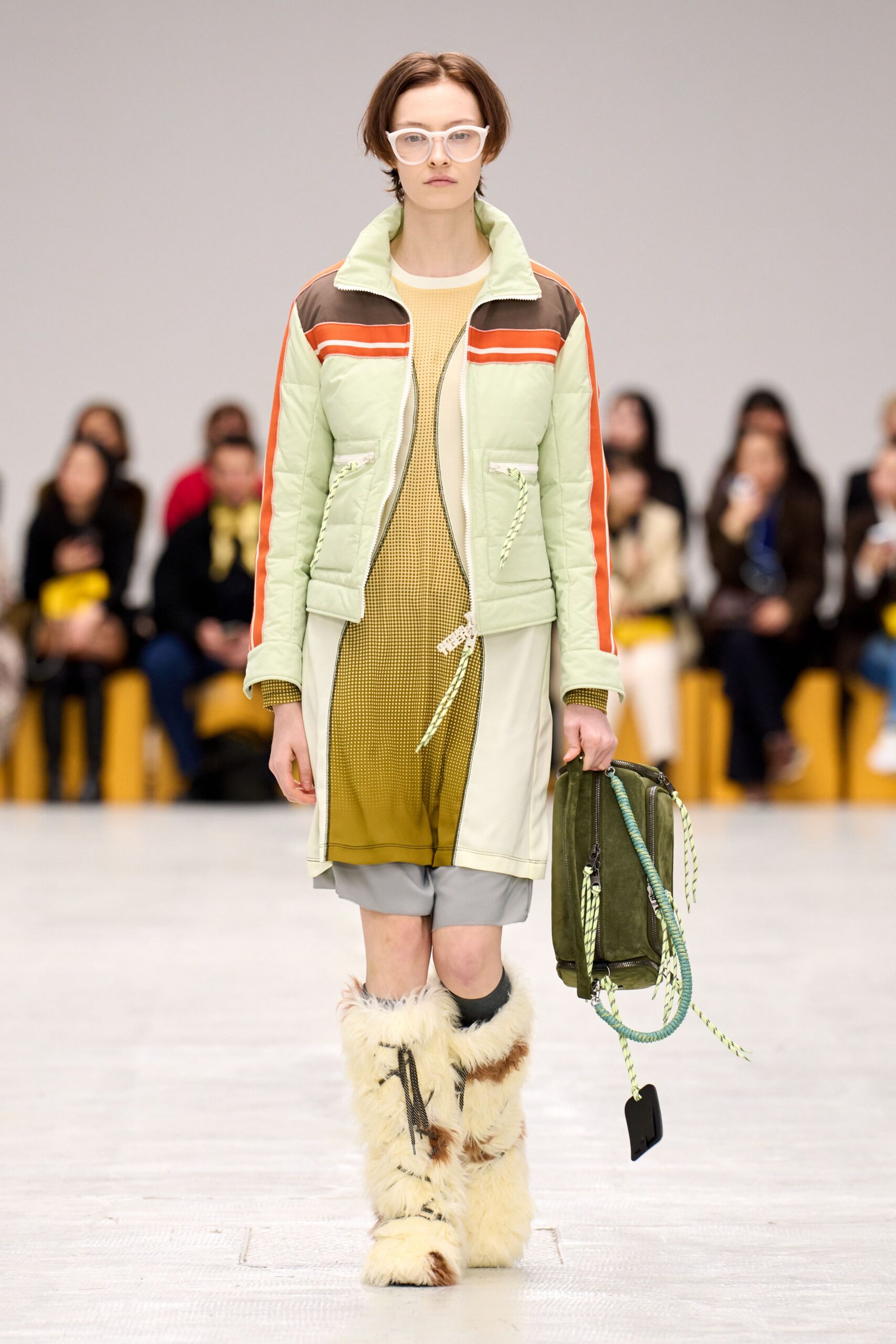 green cotton long-sleeve collared relaxed zippered color-blocked coat