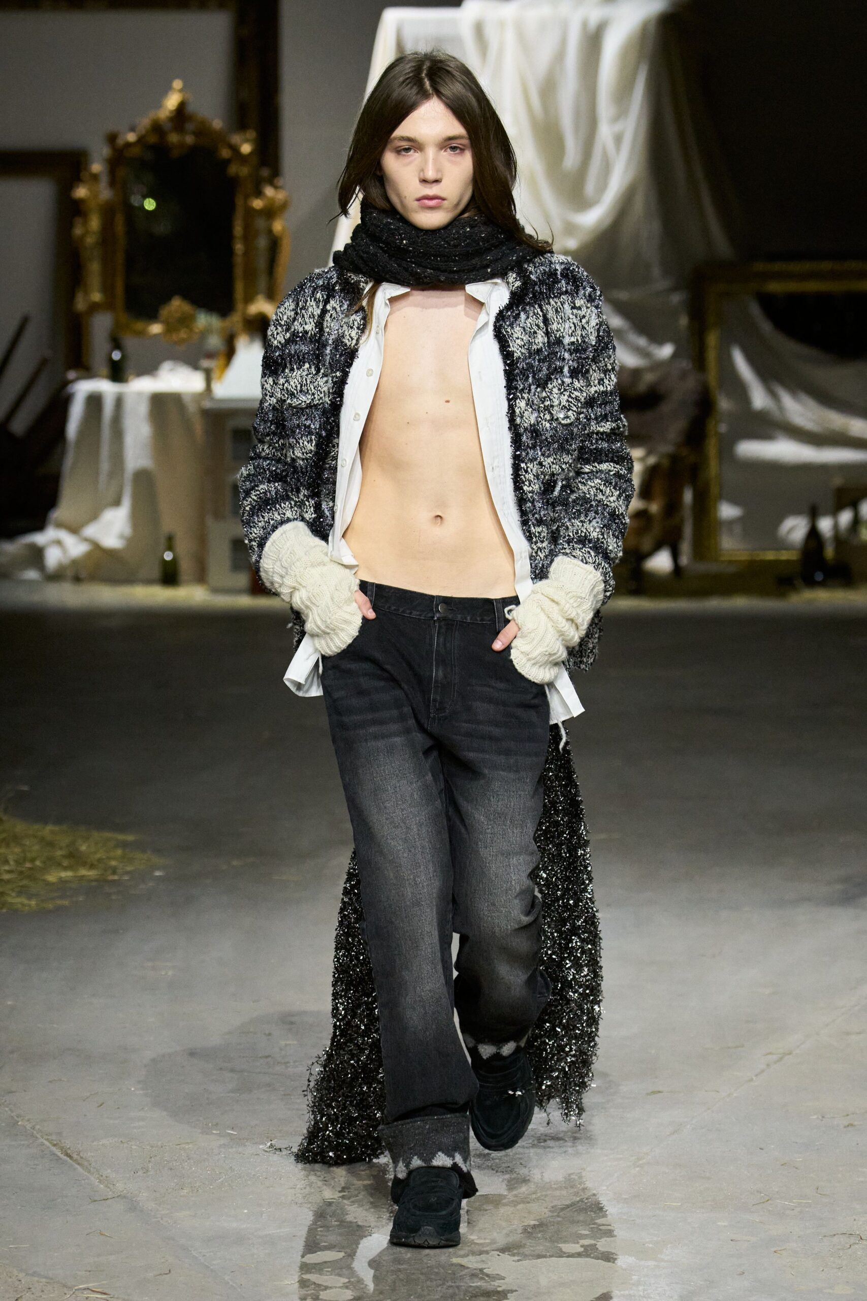 black wool scarf