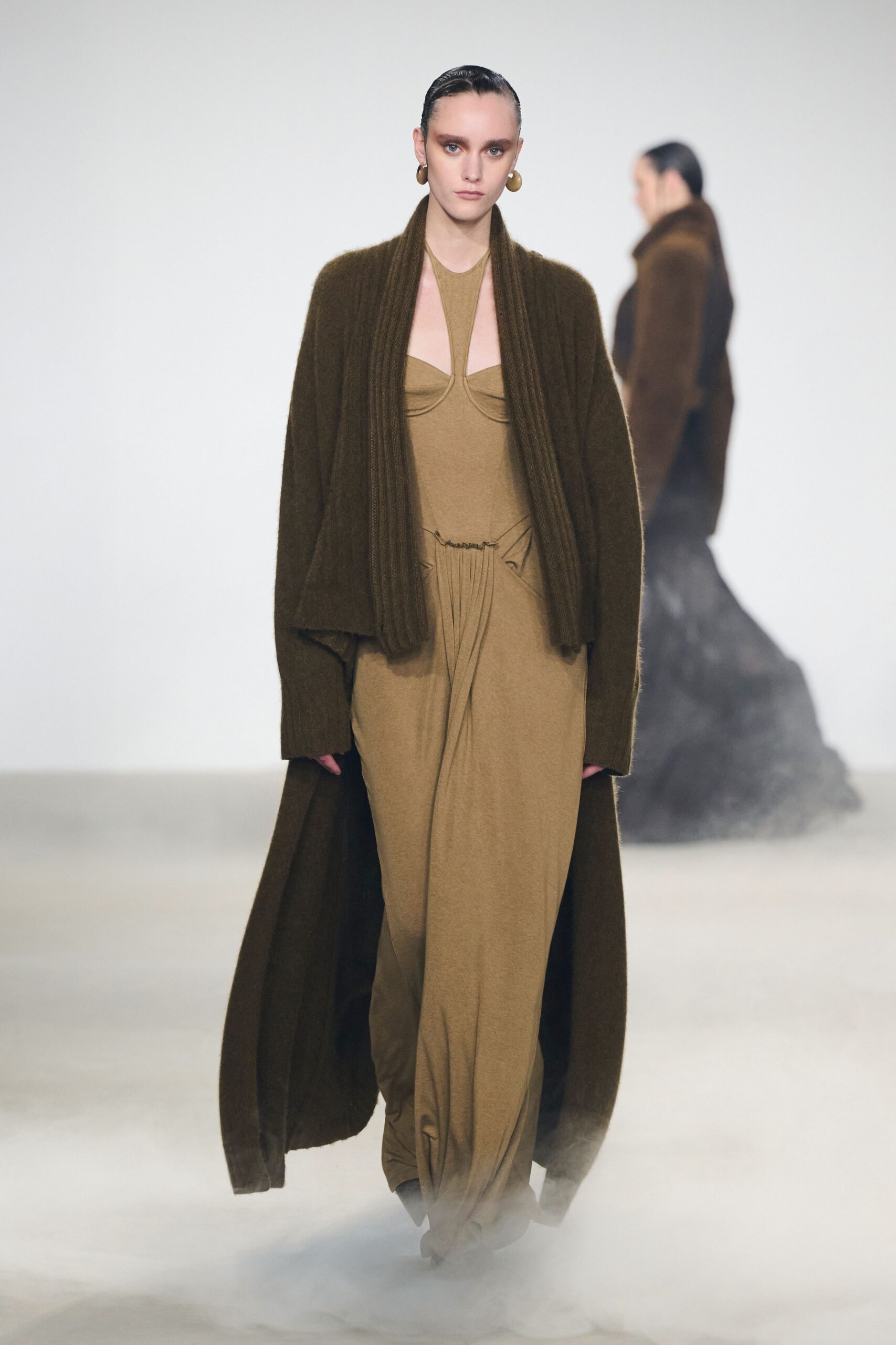 brown wool long-sleeve oversized layered coat