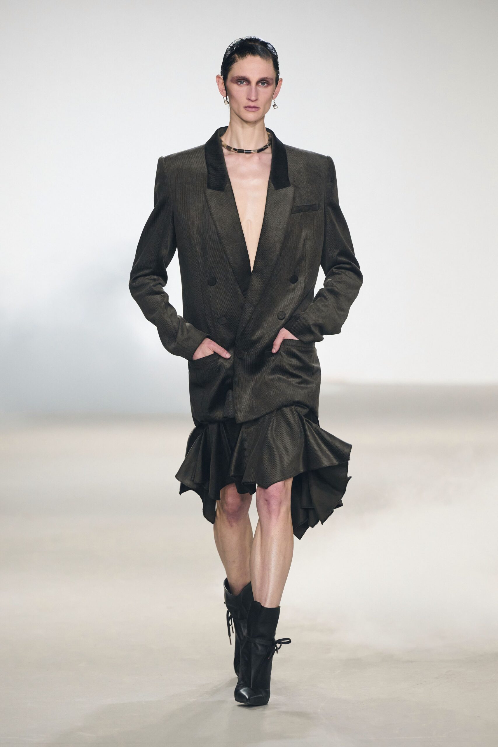 Oude Waag Shanghai Fall 2026 Look 16