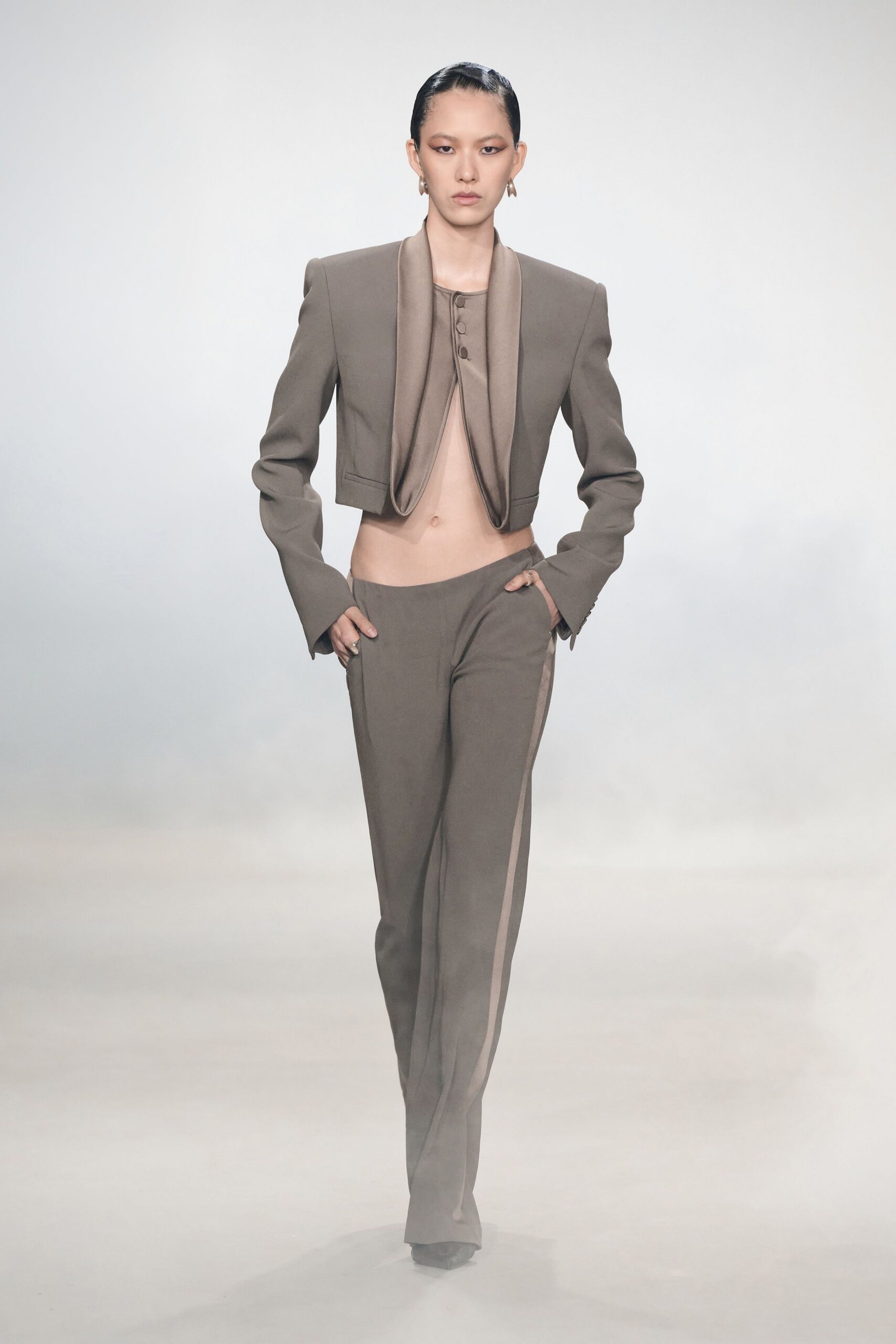 brown wool long-sleeve collared structured buttoned jacket
