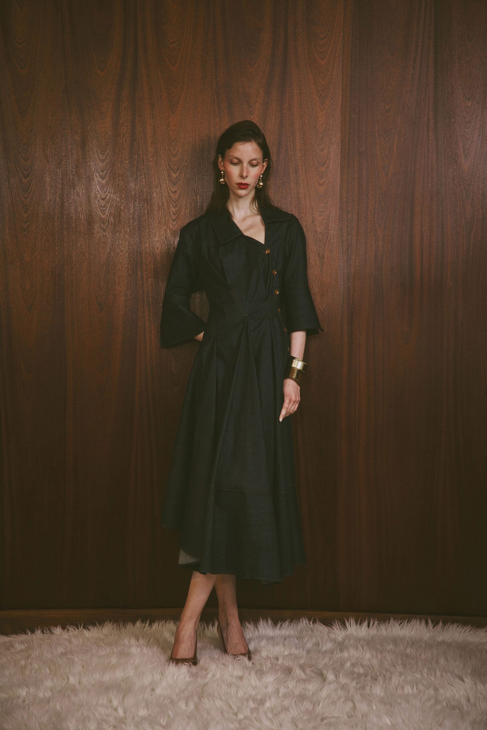 black cotton long-sleeve v-neck fitted buttoned a-line dress