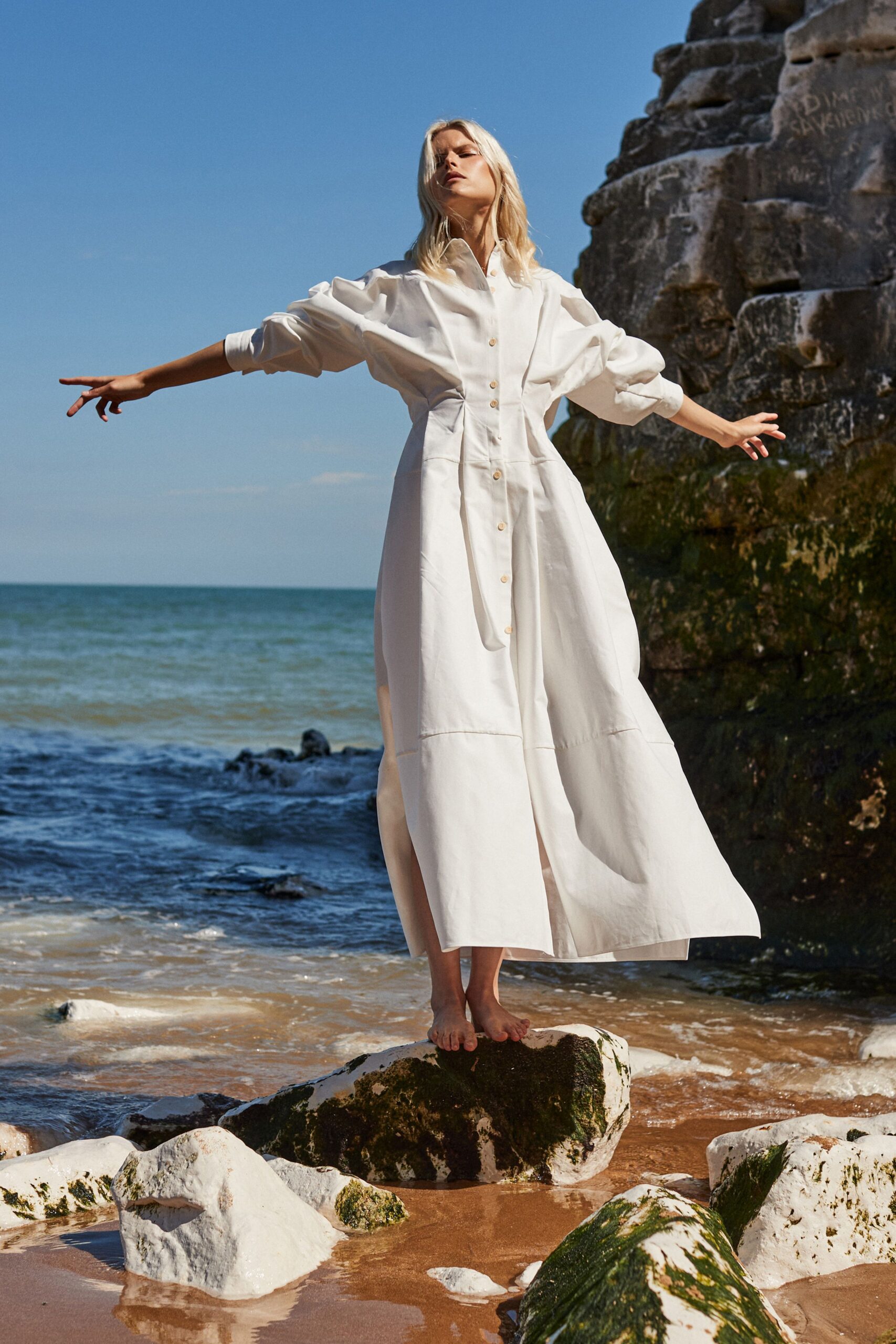 white cotton relaxed shirt-dress