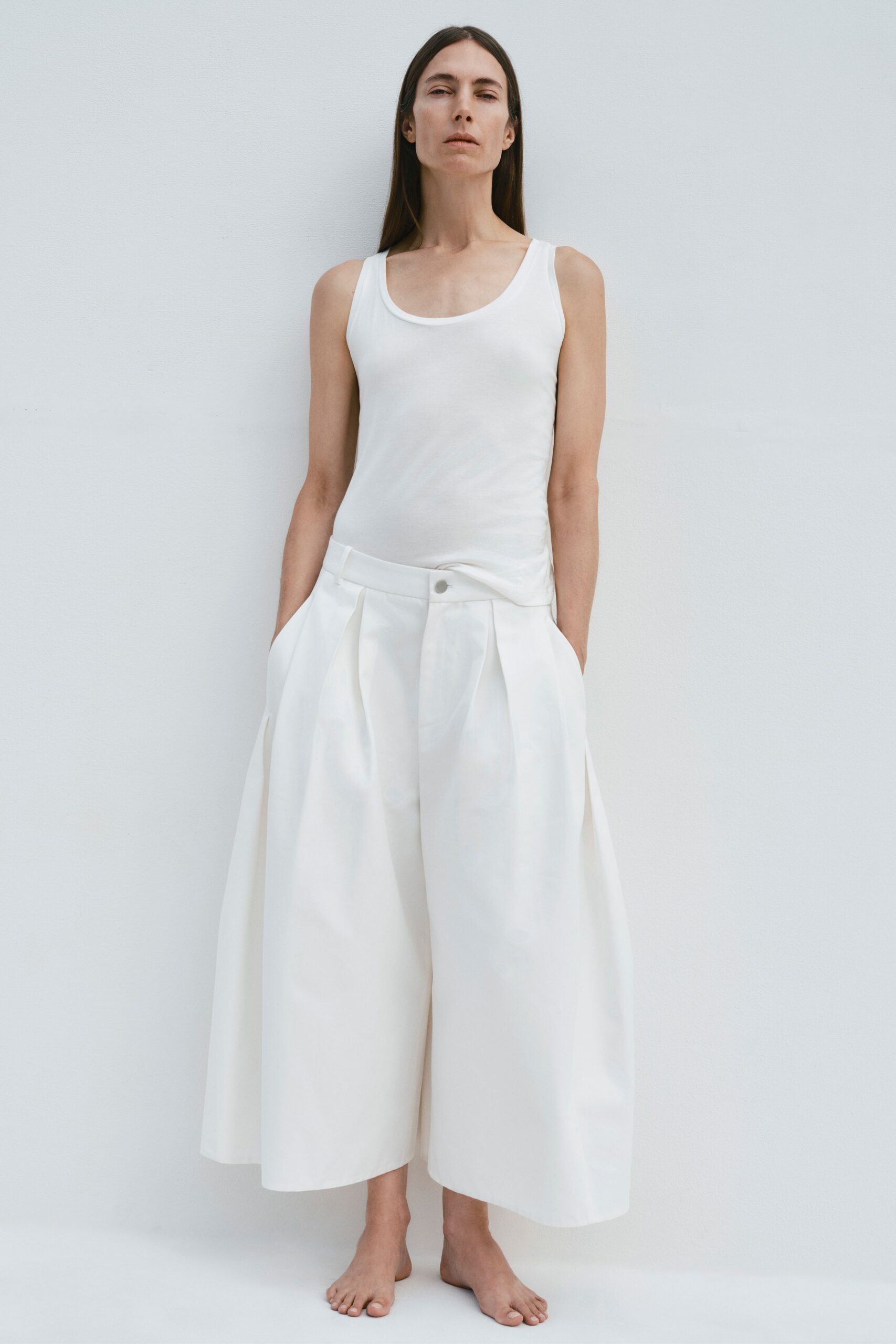 white cotton relaxed pleated culottes