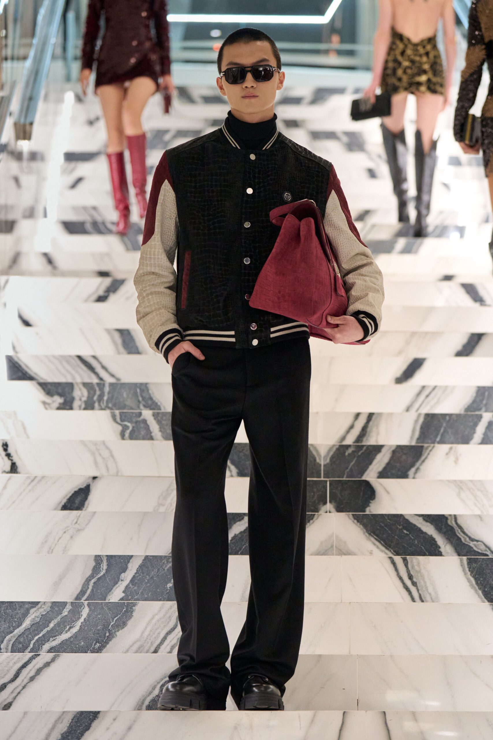 black and beige relaxed jacket with tailored pants
