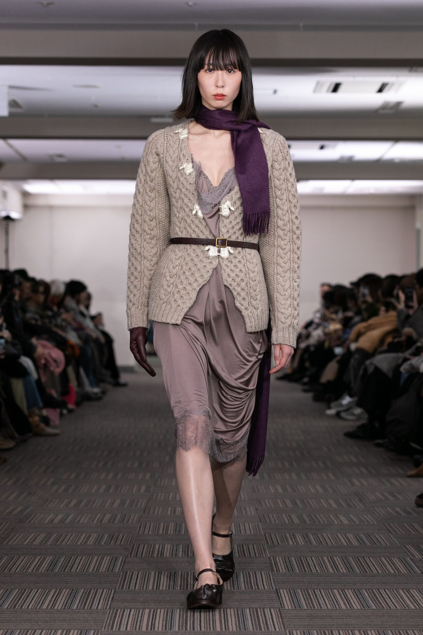 beige wool long-sleeve relaxed cardigan