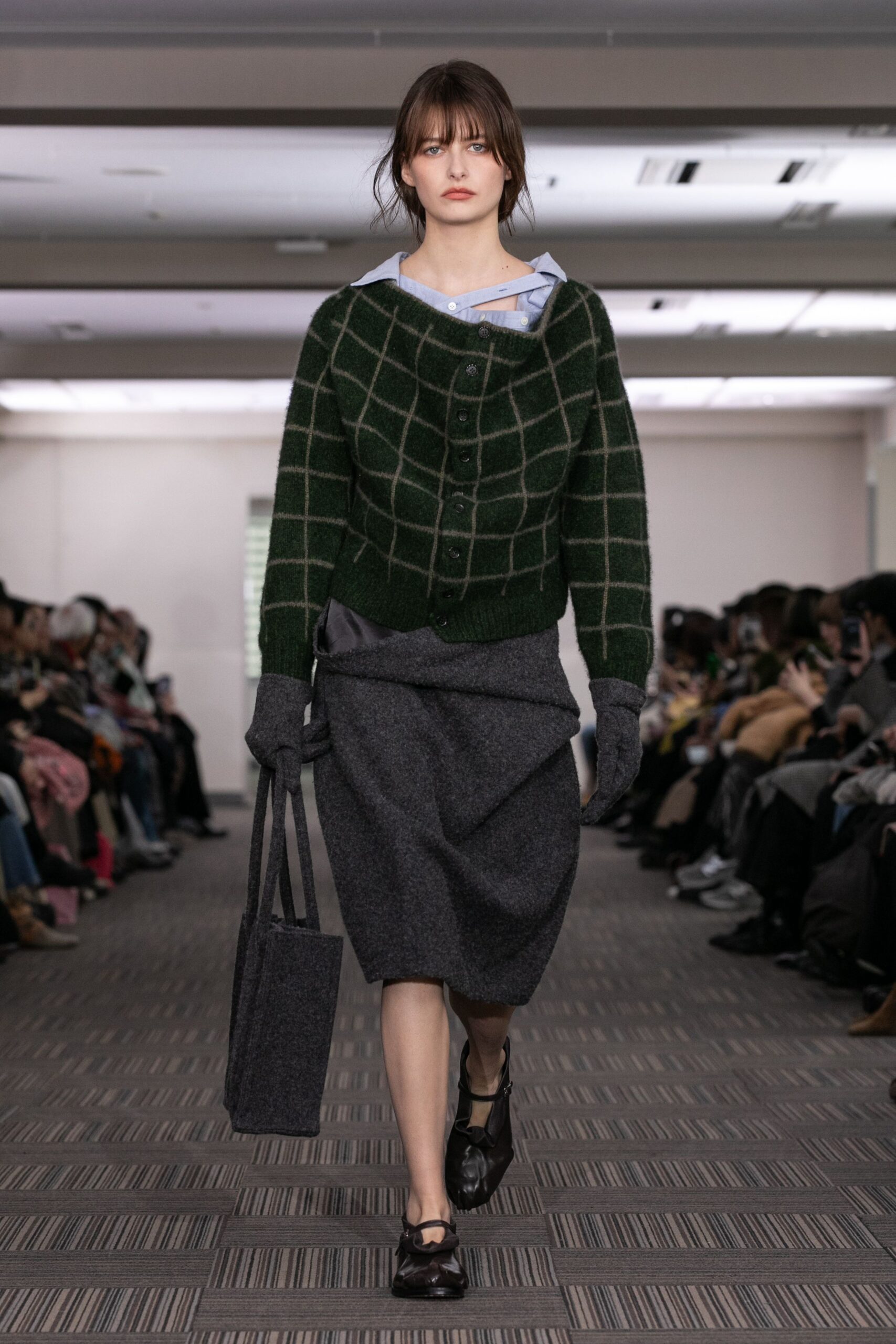 gray wool asymmetric fitted pleated skirt