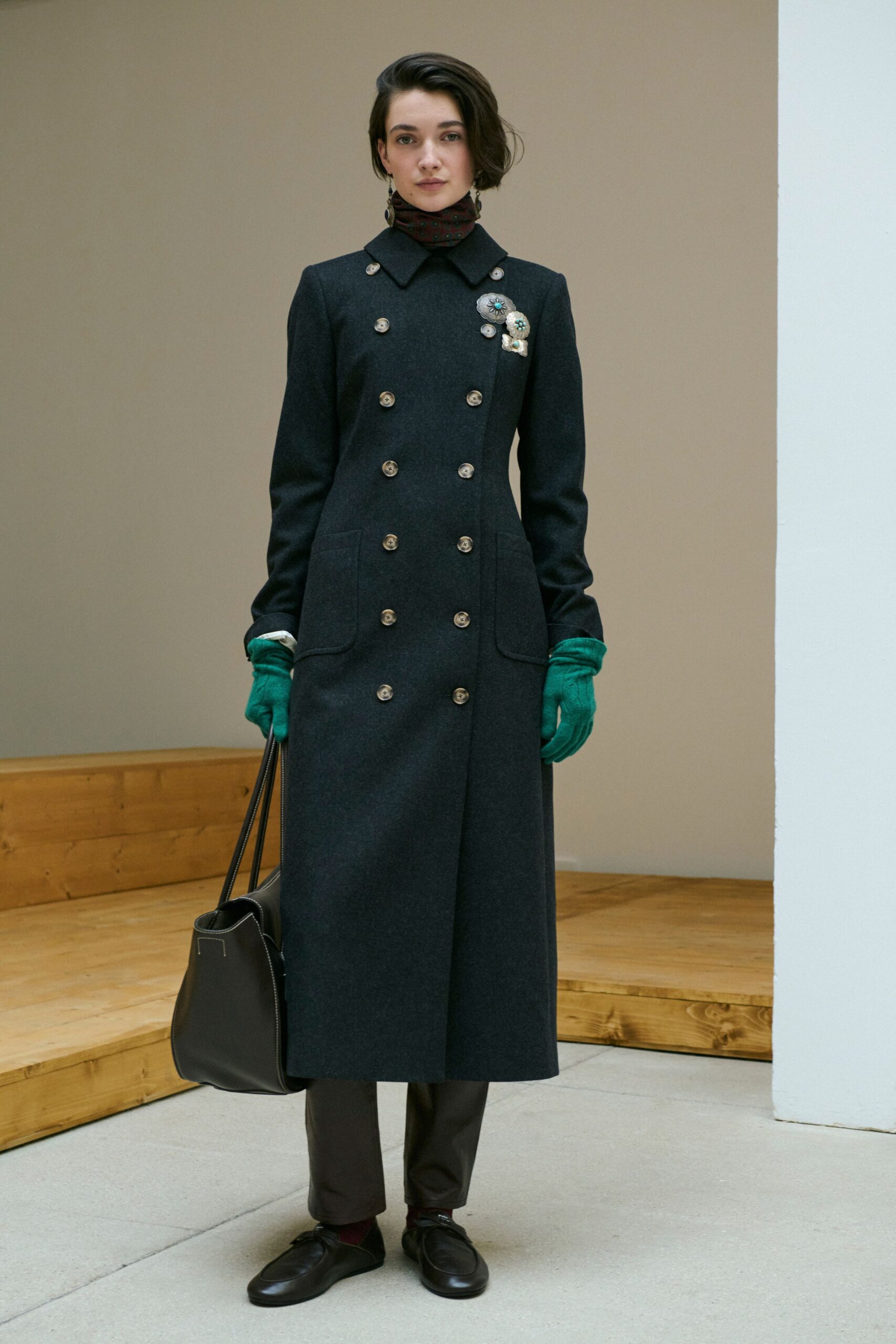 black wool long-sleeve collared fitted buttoned midi coat