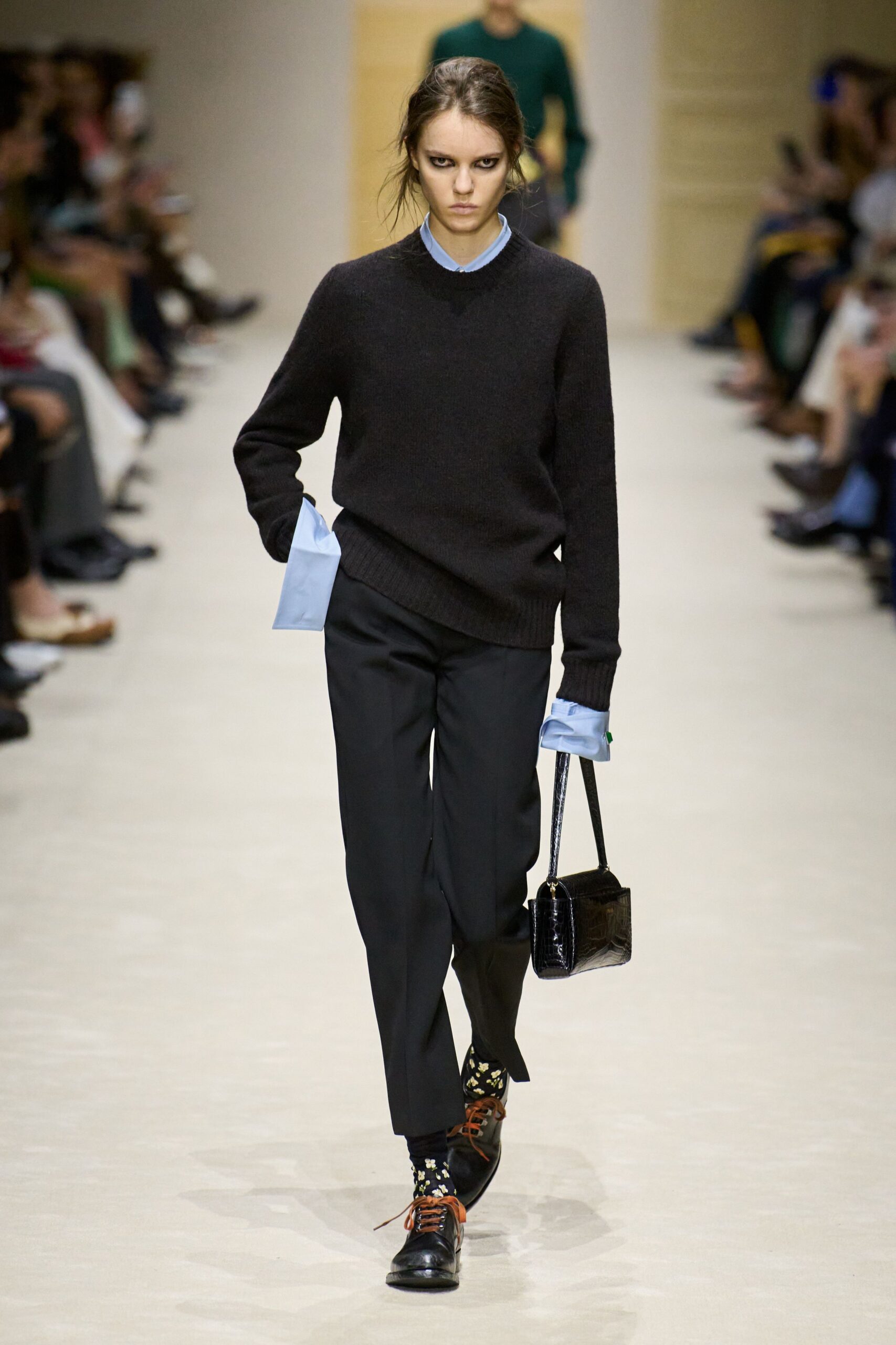 black wool long-sleeve collared fitted sweater