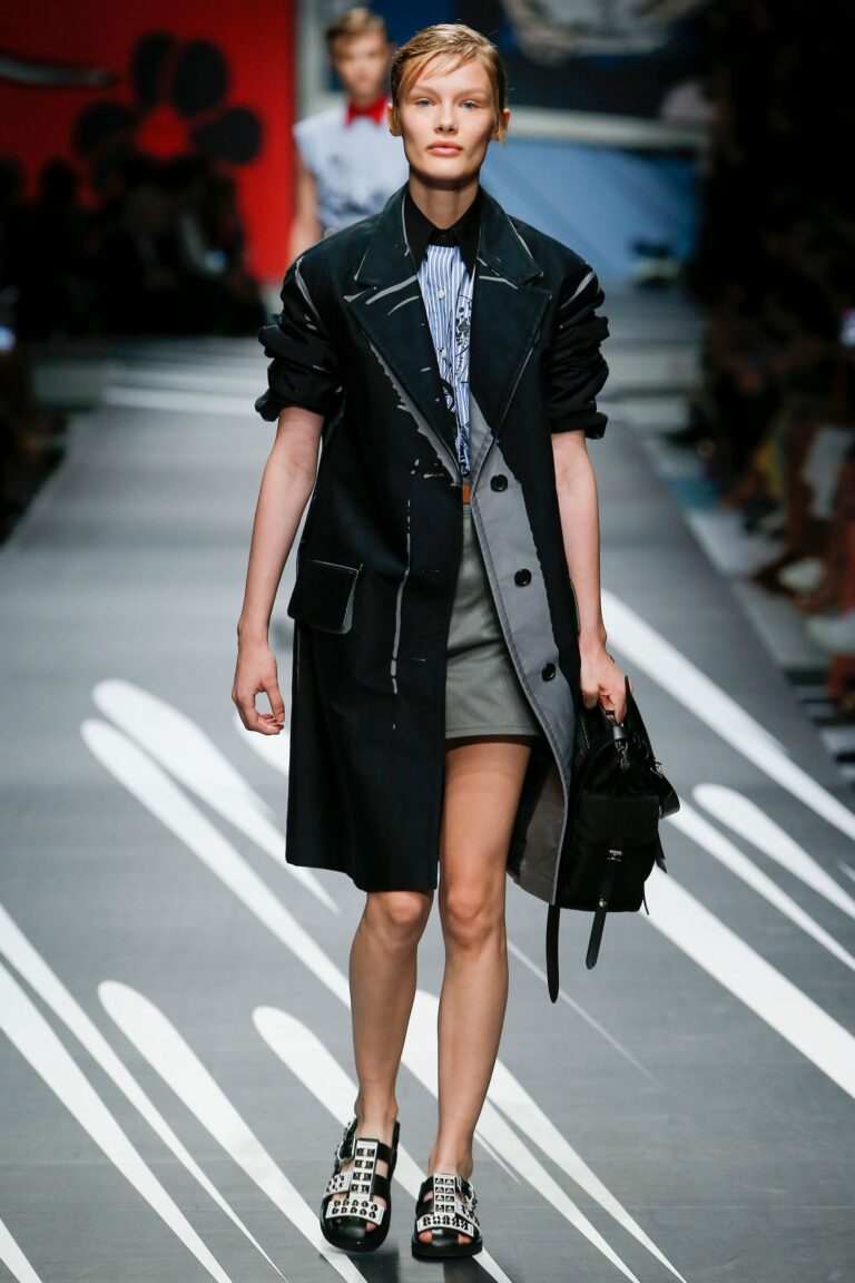 Prada Spring 2018 Ready-to-Wear