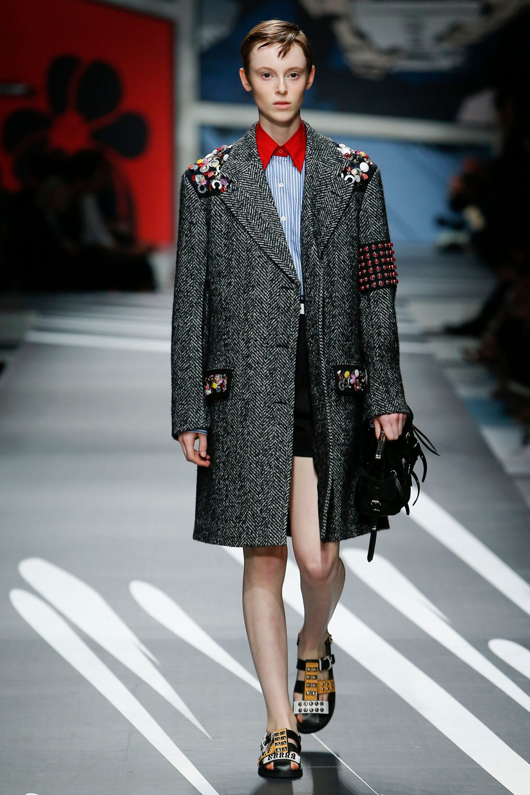 gray tweed long-sleeve collared structured embroidered buttoned coat