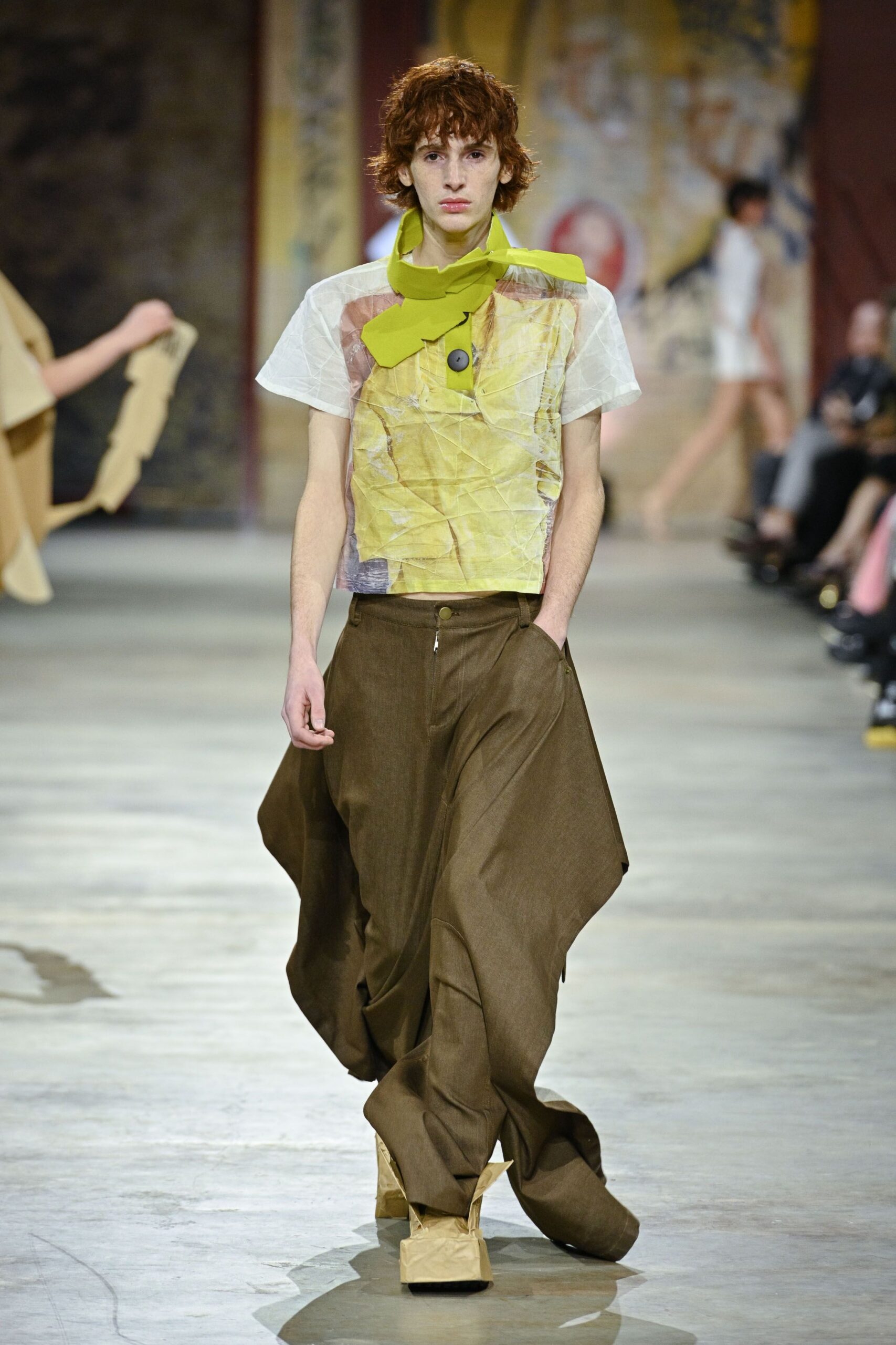 yellow cotton short-sleeve collared relaxed layered top
