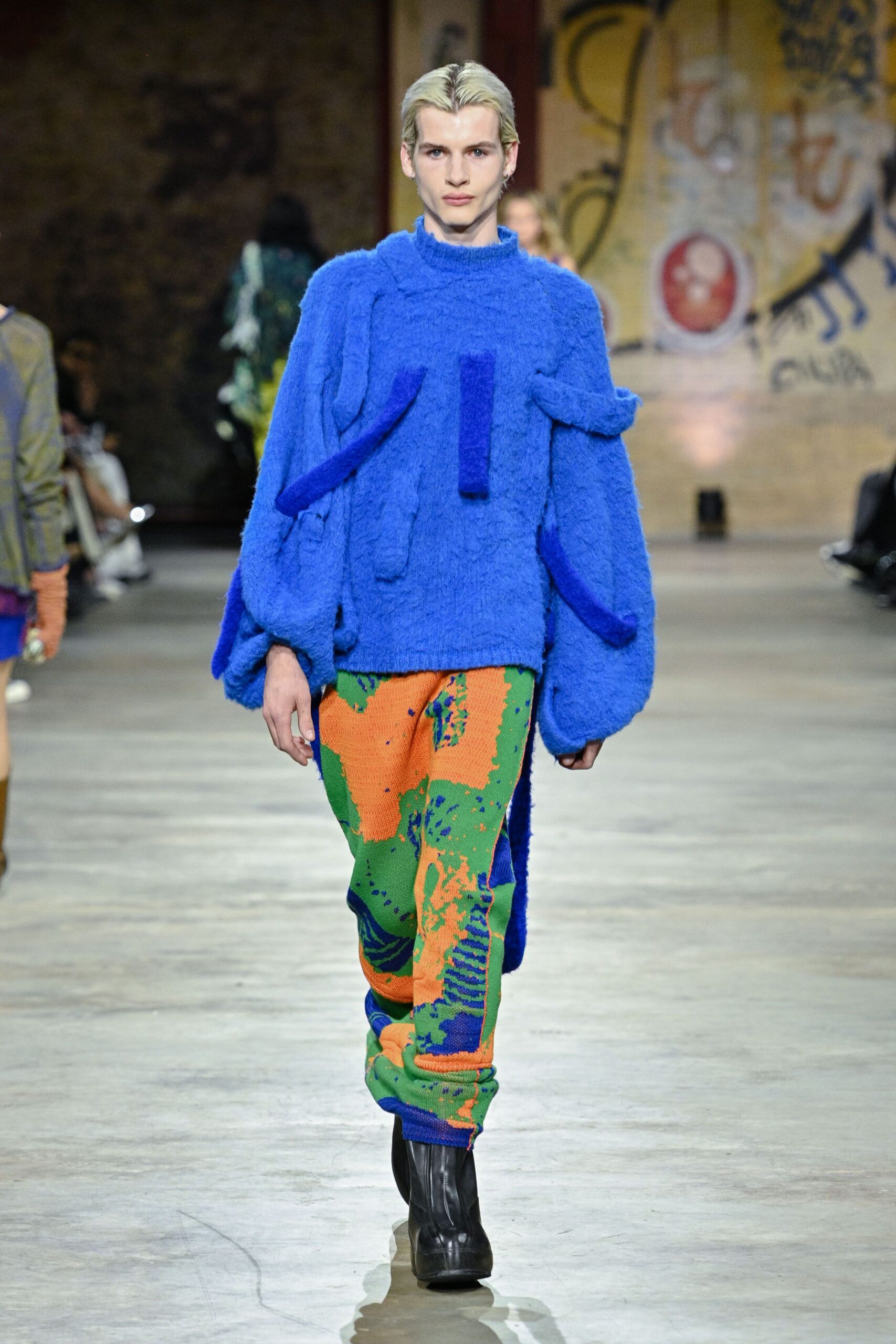 blue wool long-sleeve turtleneck oversized layered sweater