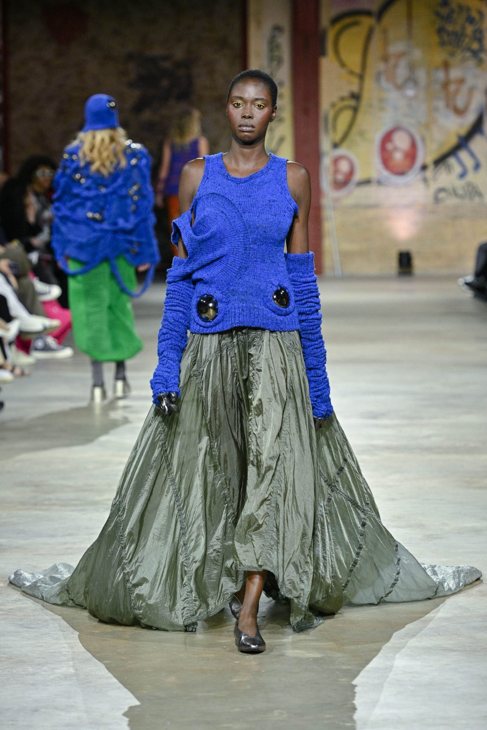 green silk fitted high-waisted tiered flowing skirt
