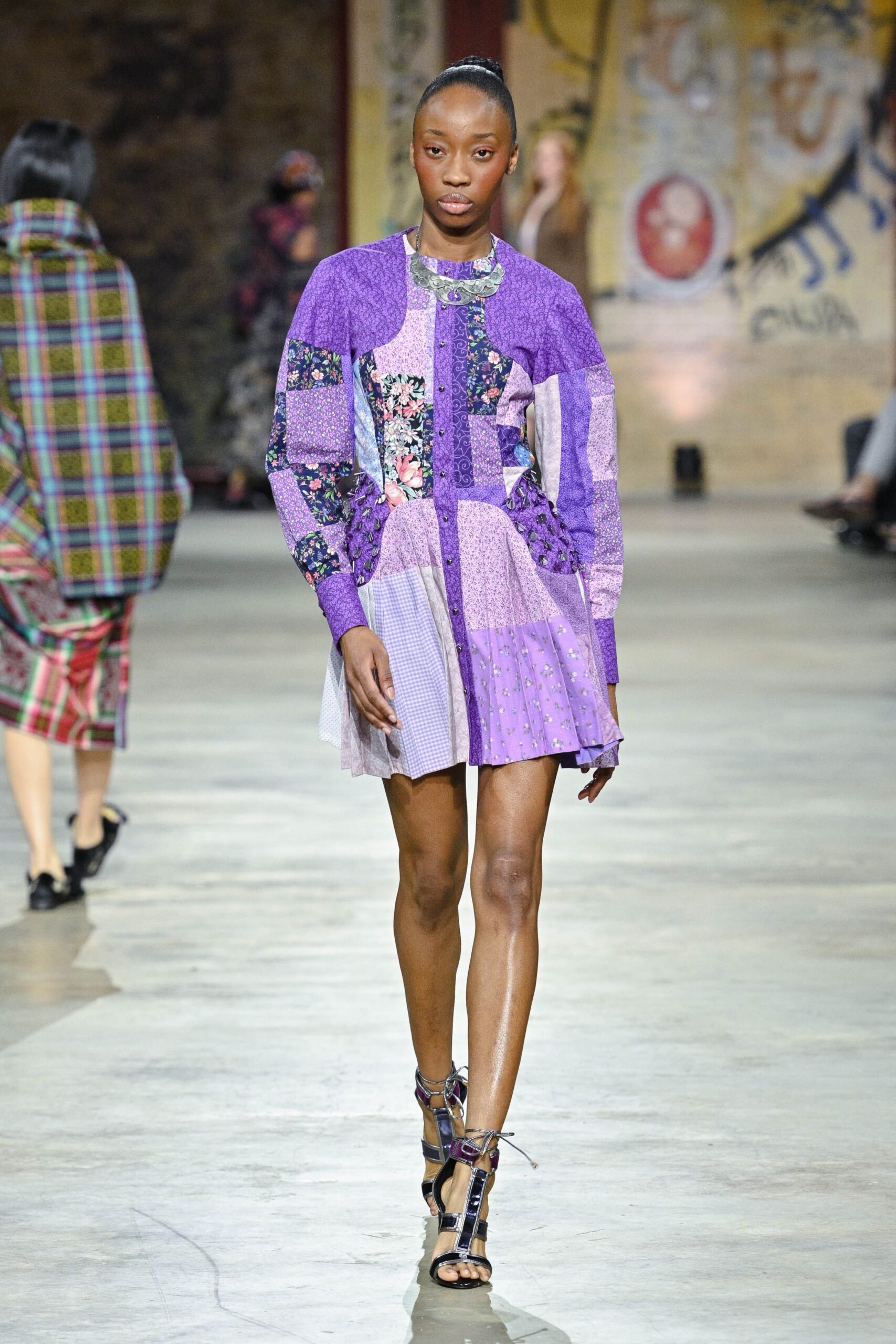 purple cotton long-sleeve collared fitted patchwork pleated dress