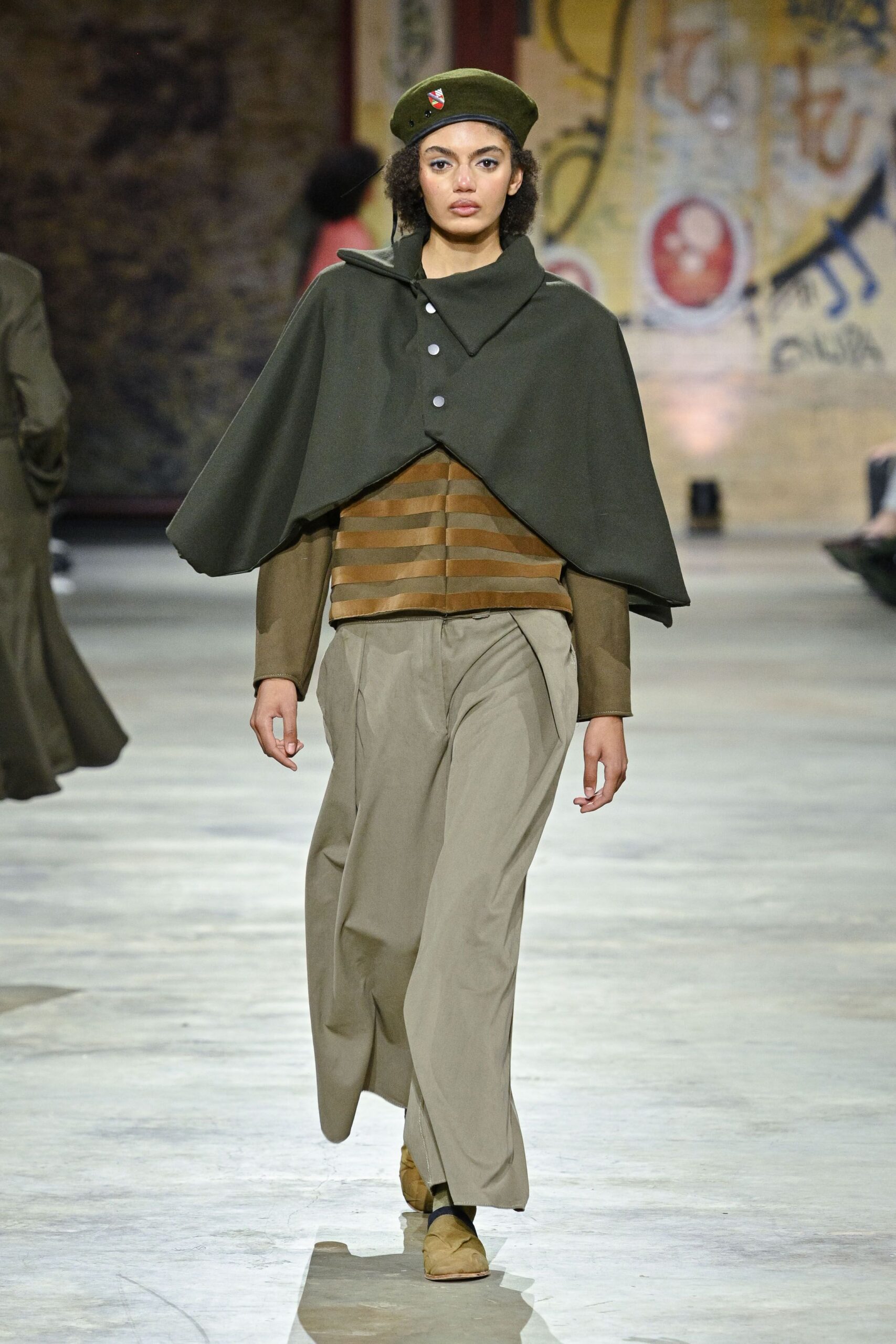 brown cotton long-sleeve collared fitted buttoned blouse