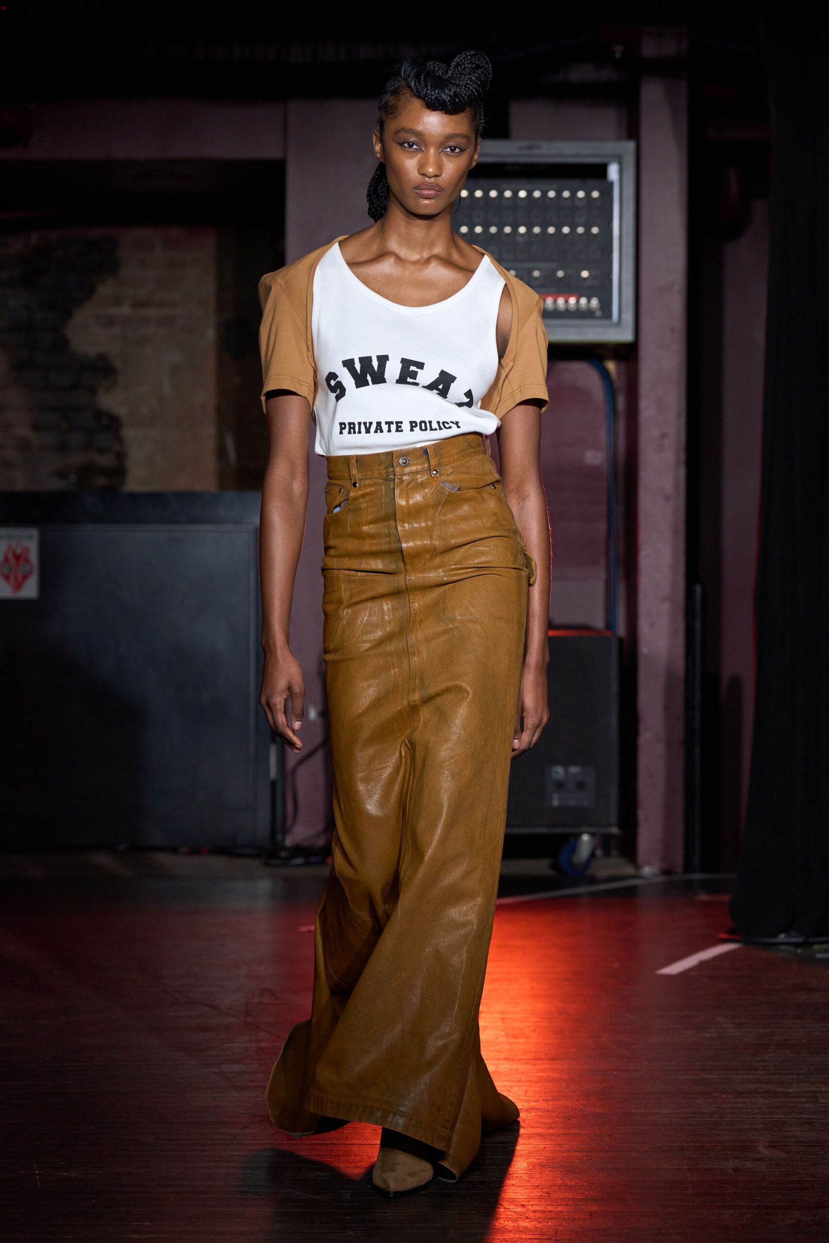 brown leather fitted high-waisted zippered maxi skirt