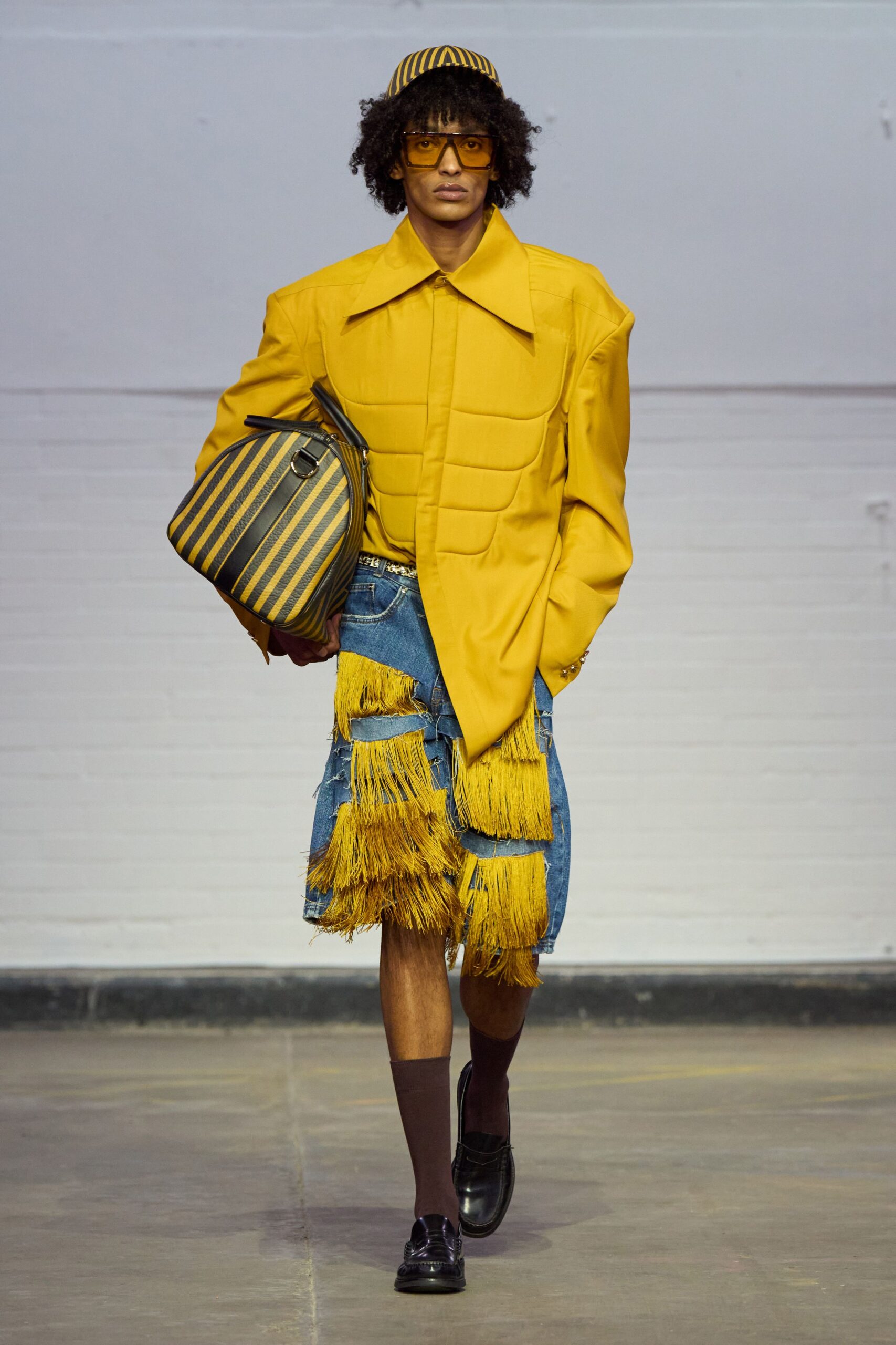 yellow cotton long-sleeve collared oversized buttoned pleated shirt