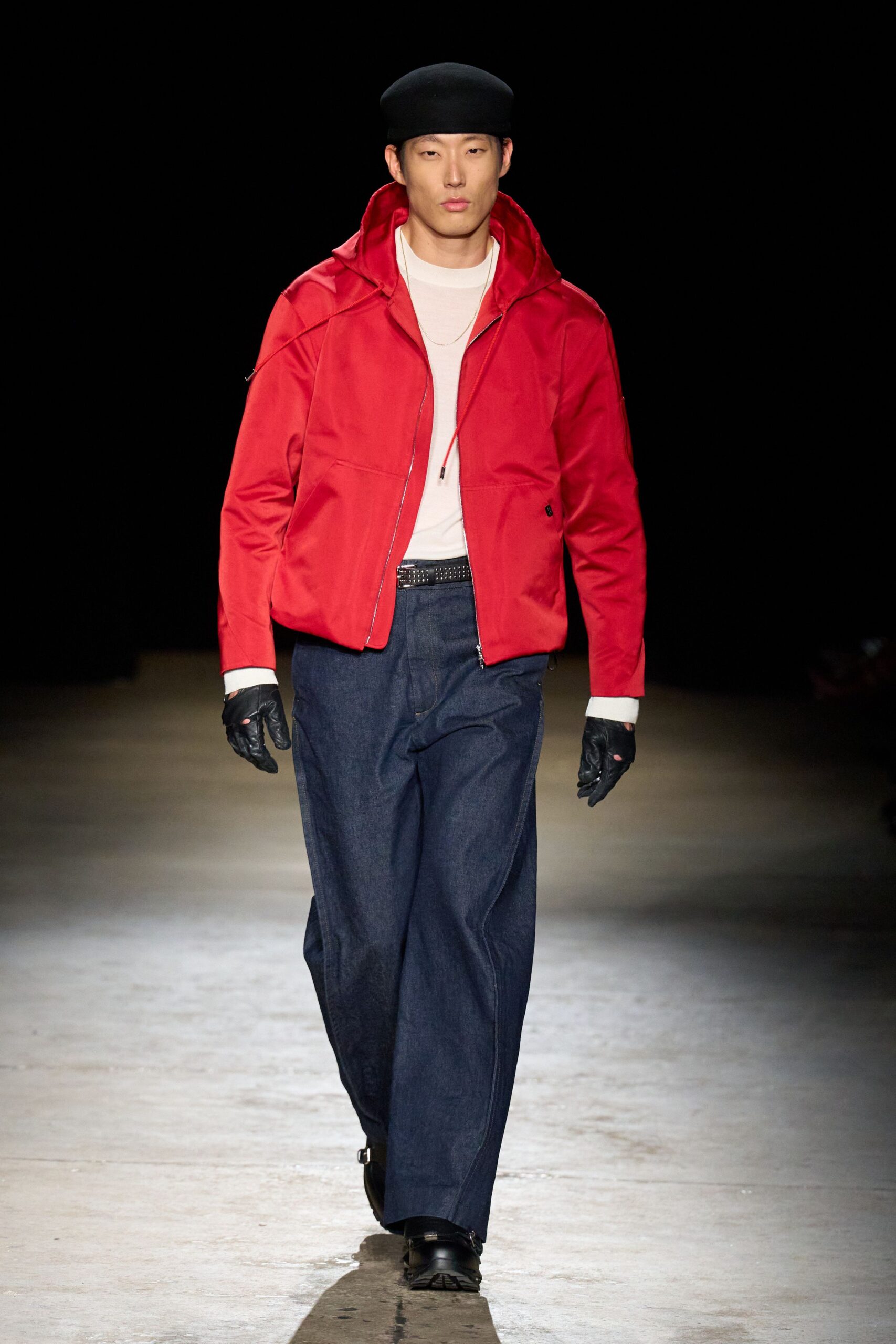 red cotton long-sleeve collared relaxed jacket