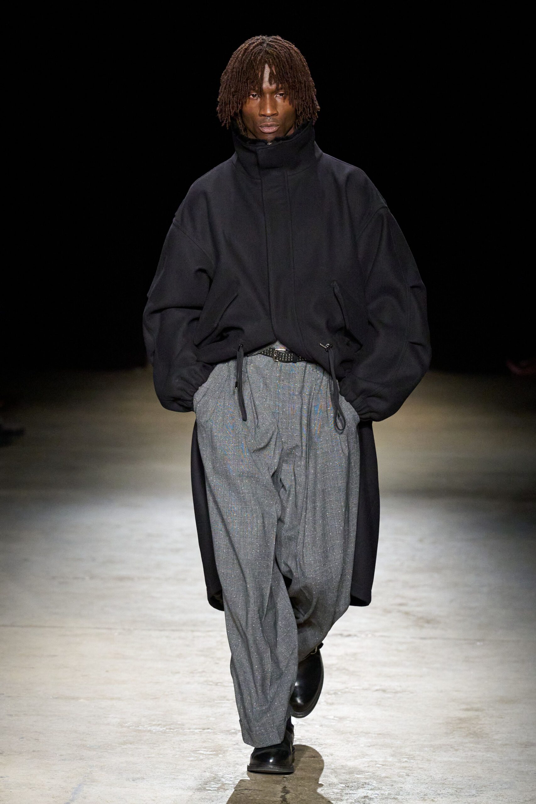 gray wool relaxed pleated pants