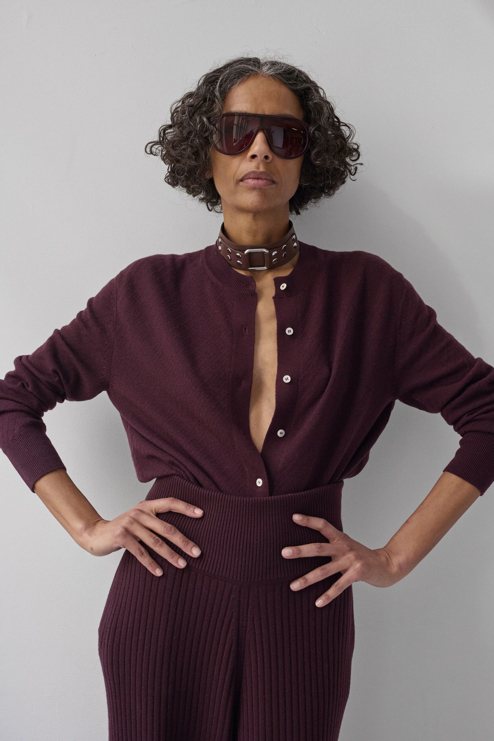 maroon wool long-sleeve v-neck relaxed buttoned cardigan