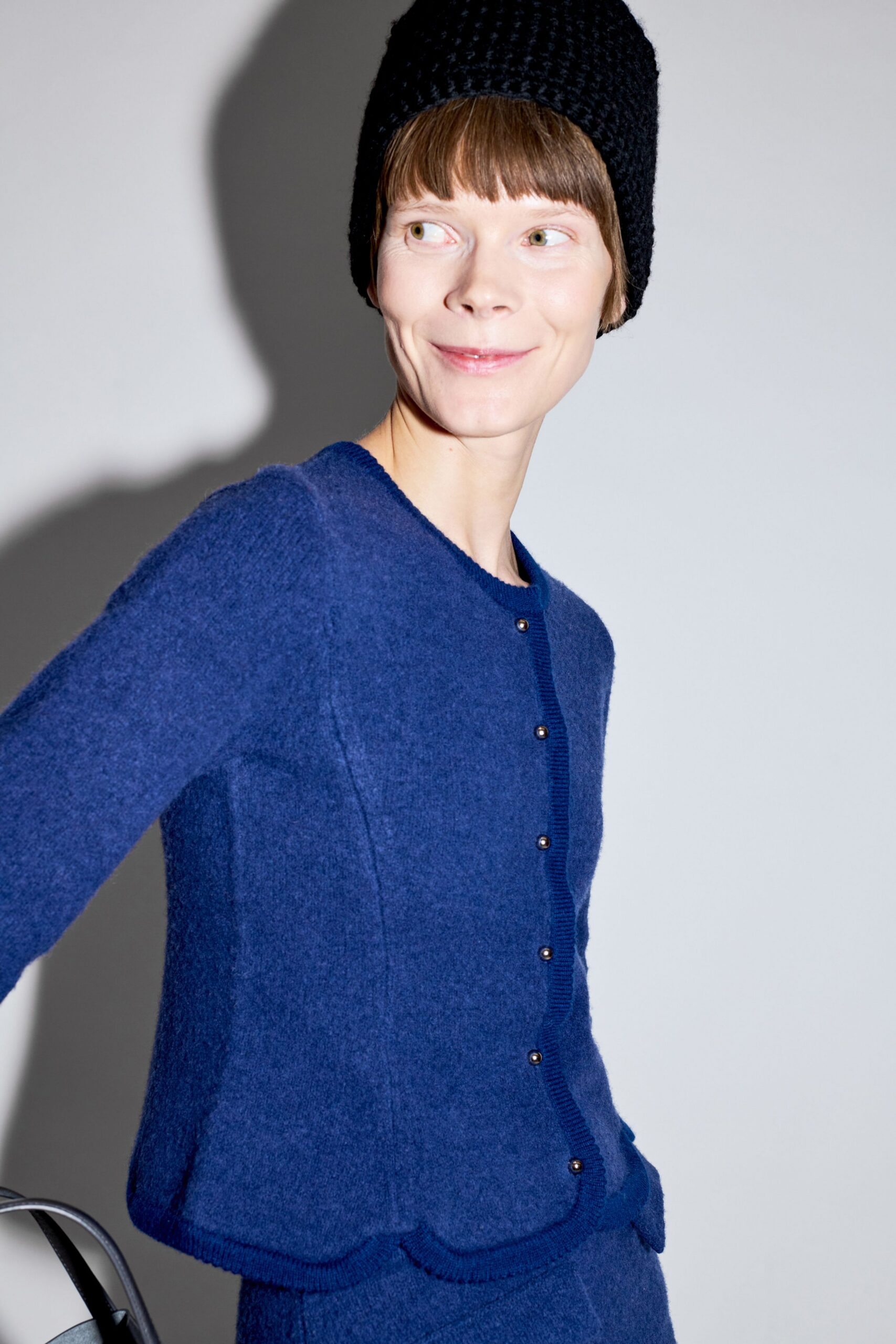 blue wool long-sleeve collared fitted buttoned cardigan