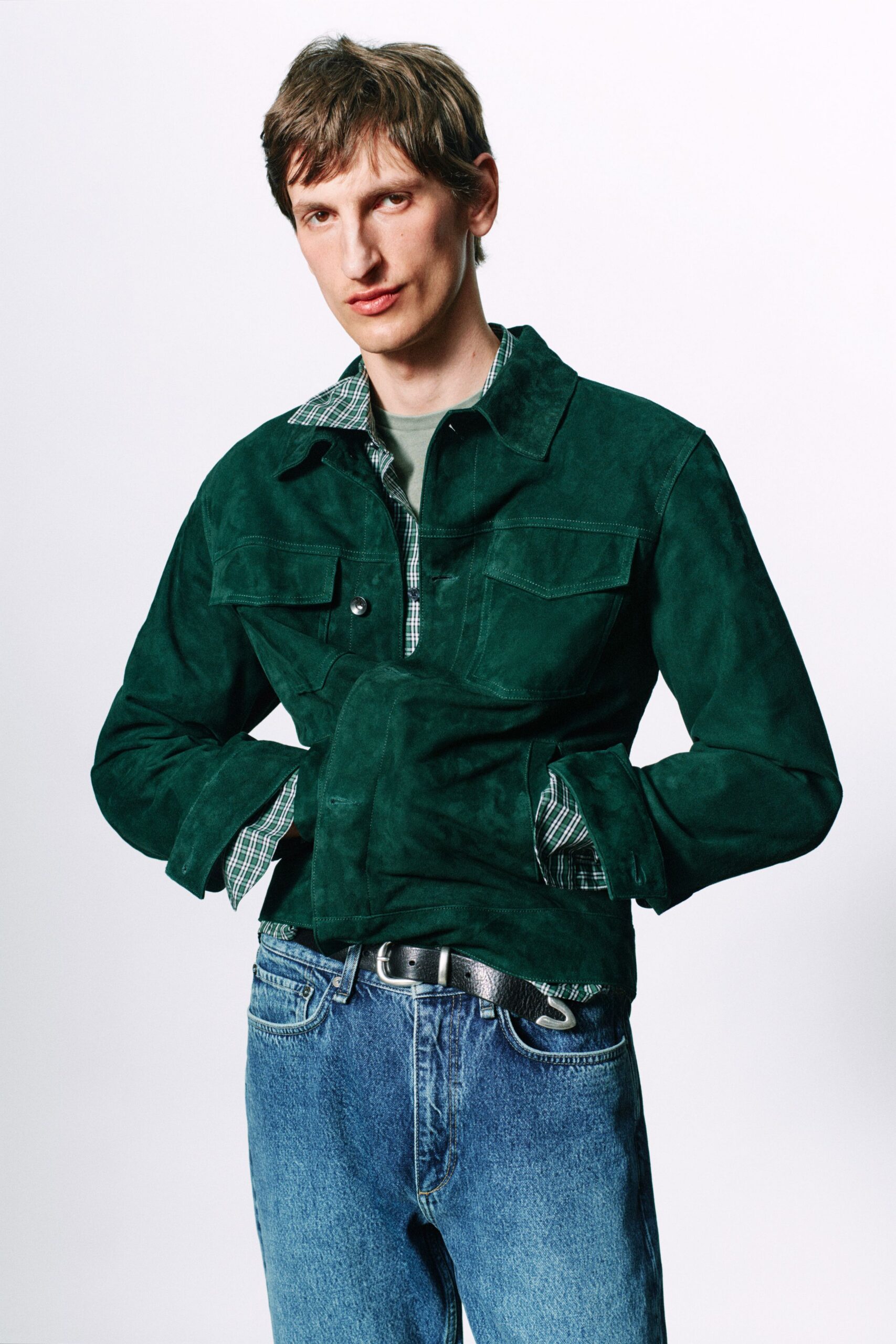 green suede long-sleeve collared relaxed buttoned pockets jacket