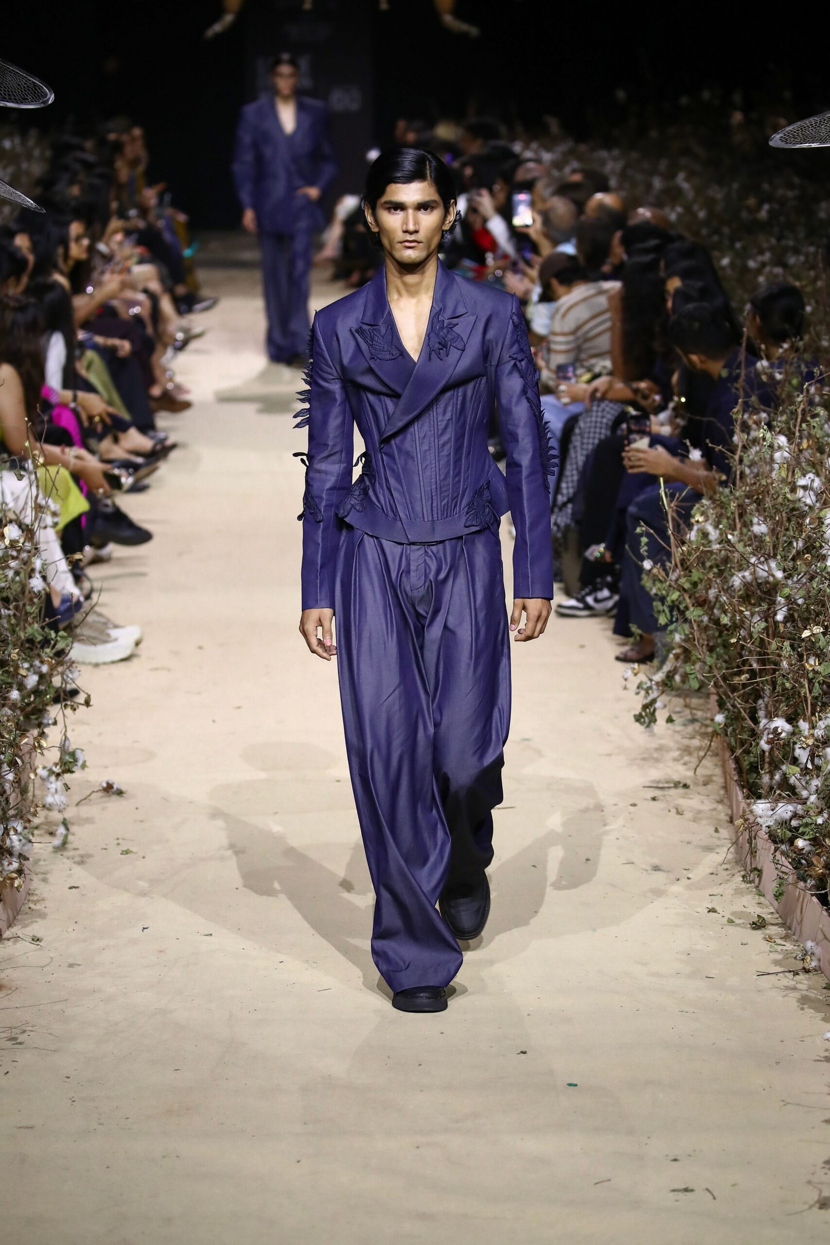 Rahul Mishra AFEW Fall 2026 Ready-to-Wear Look 37