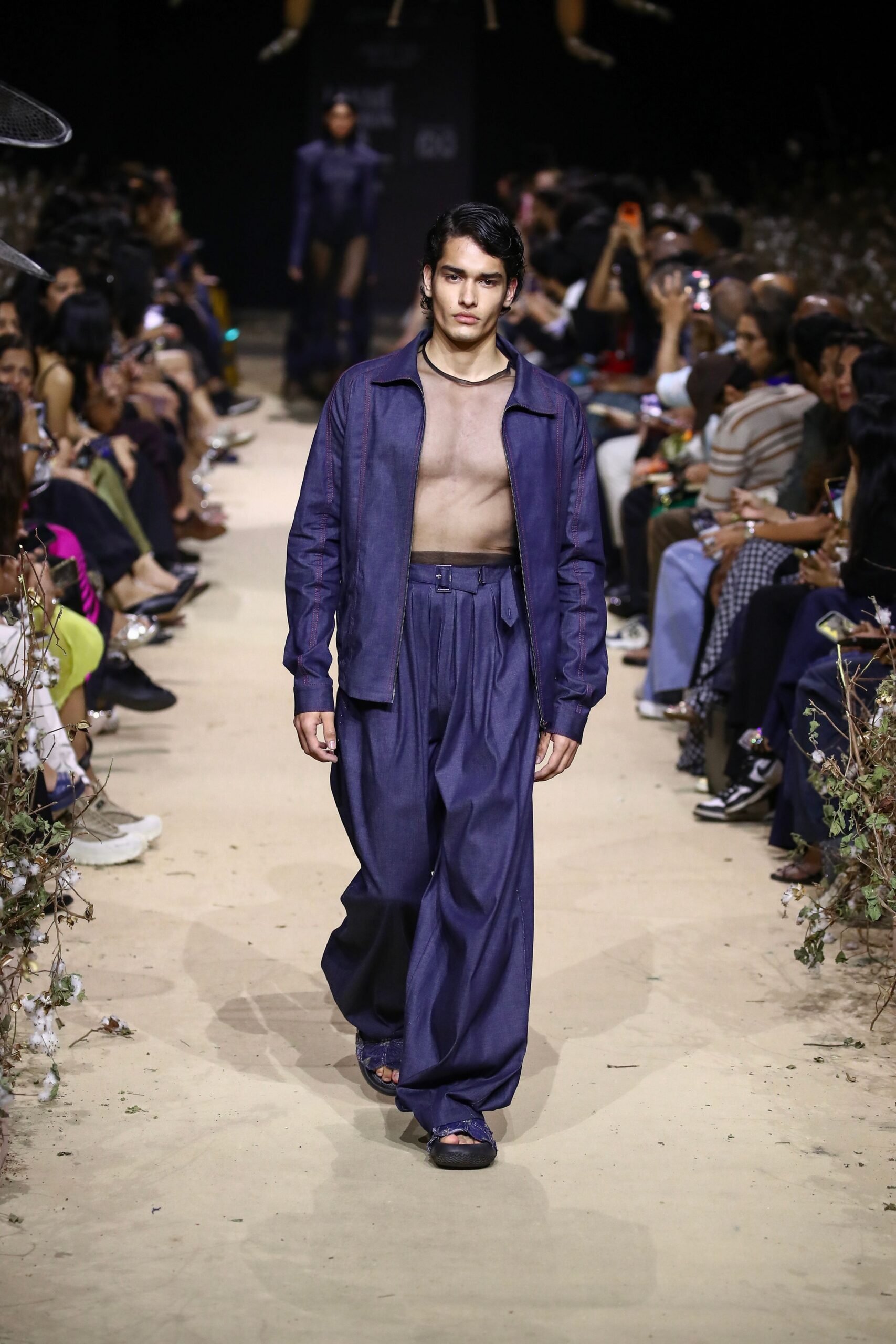 Rahul Mishra AFEW Fall 2026 Ready-to-Wear Look 41