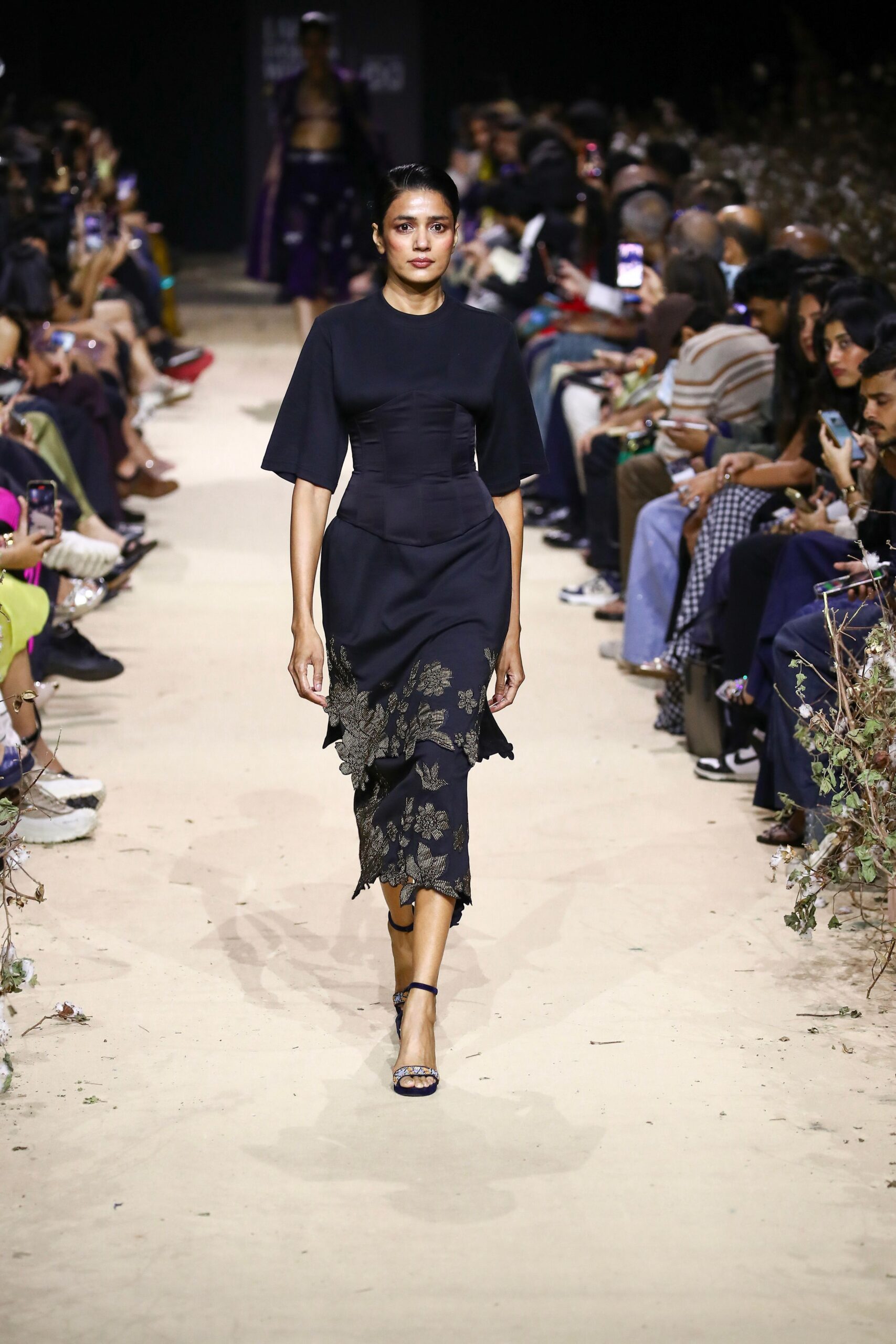 Rahul Mishra AFEW Fall 2026 Ready-to-Wear Look 48
