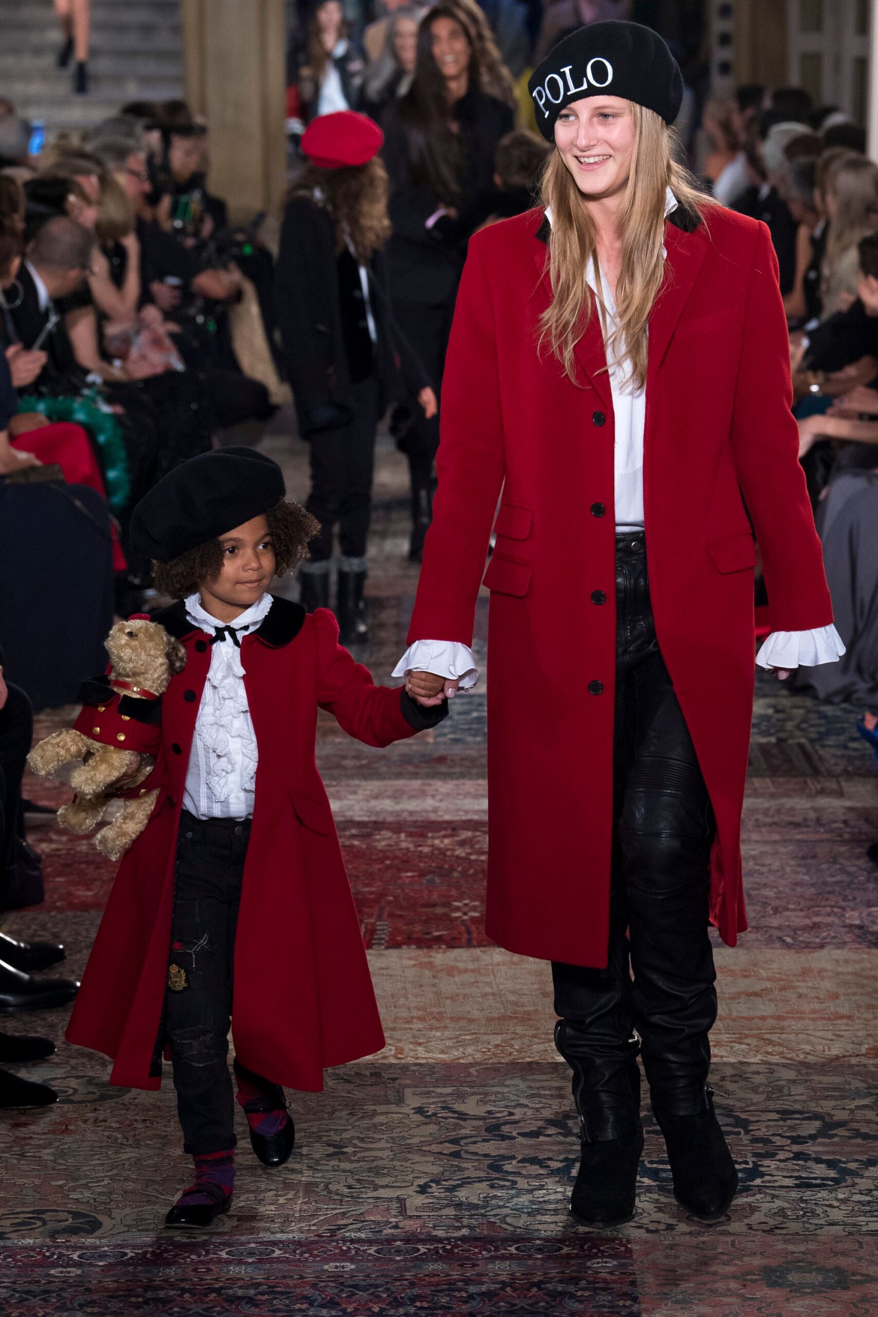 red wool long-sleeve collared fitted buttoned coat