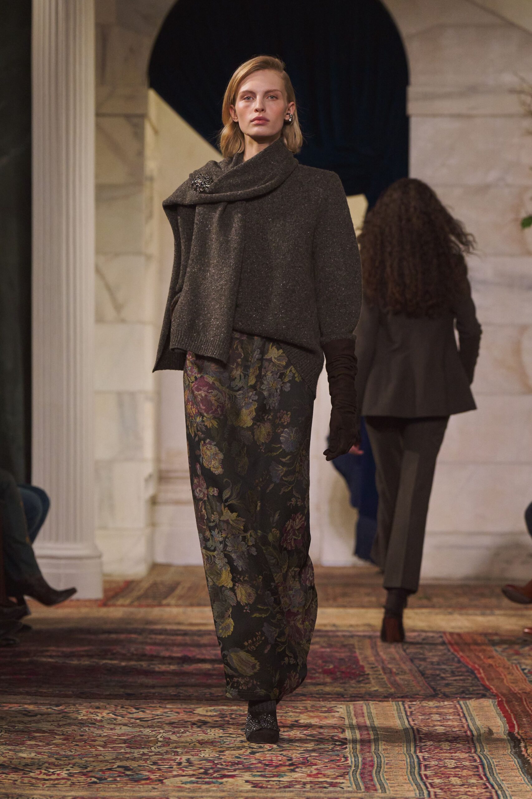 gray wool long-sleeve collared relaxed layered top