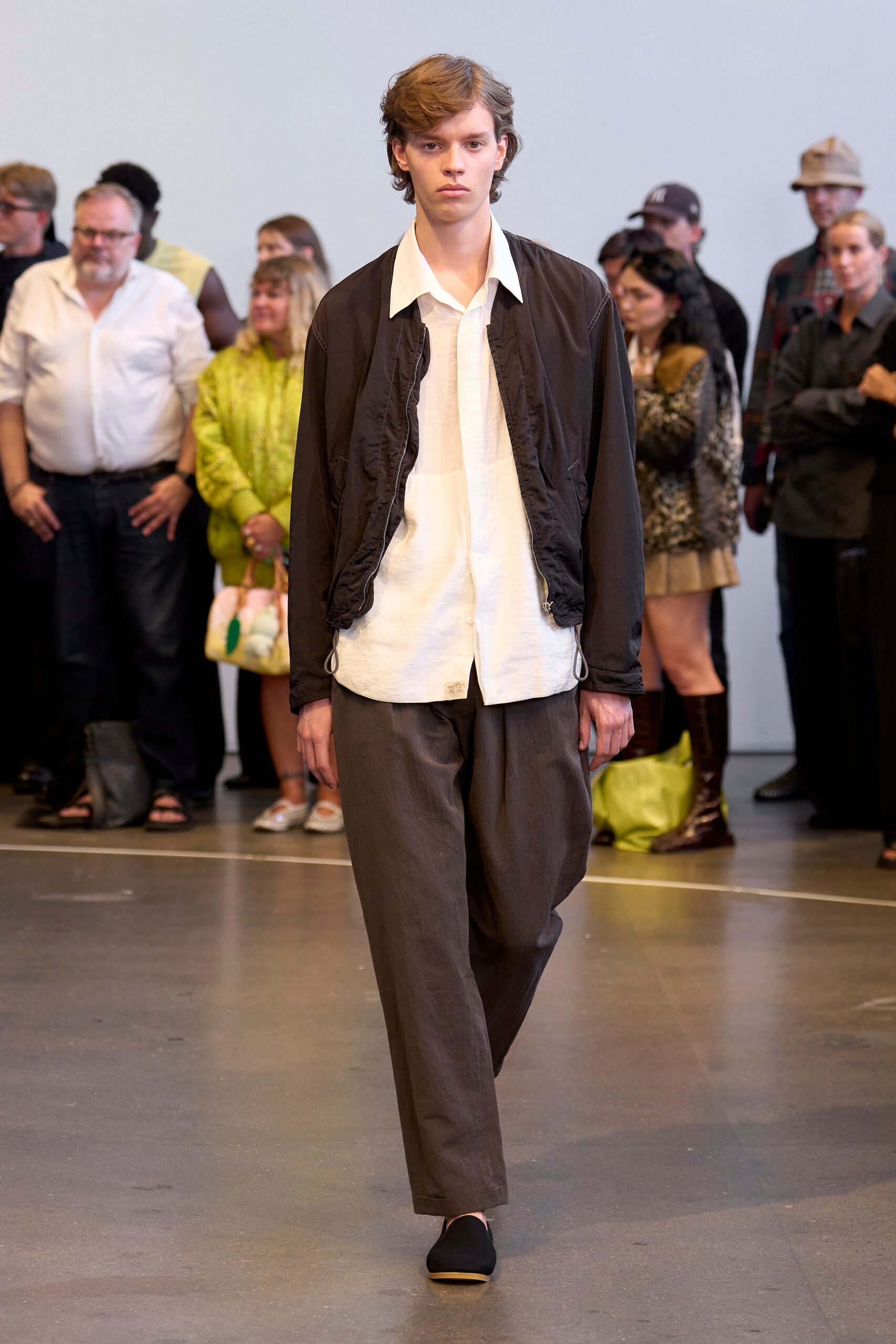 brown cotton relaxed straight-leg pants
