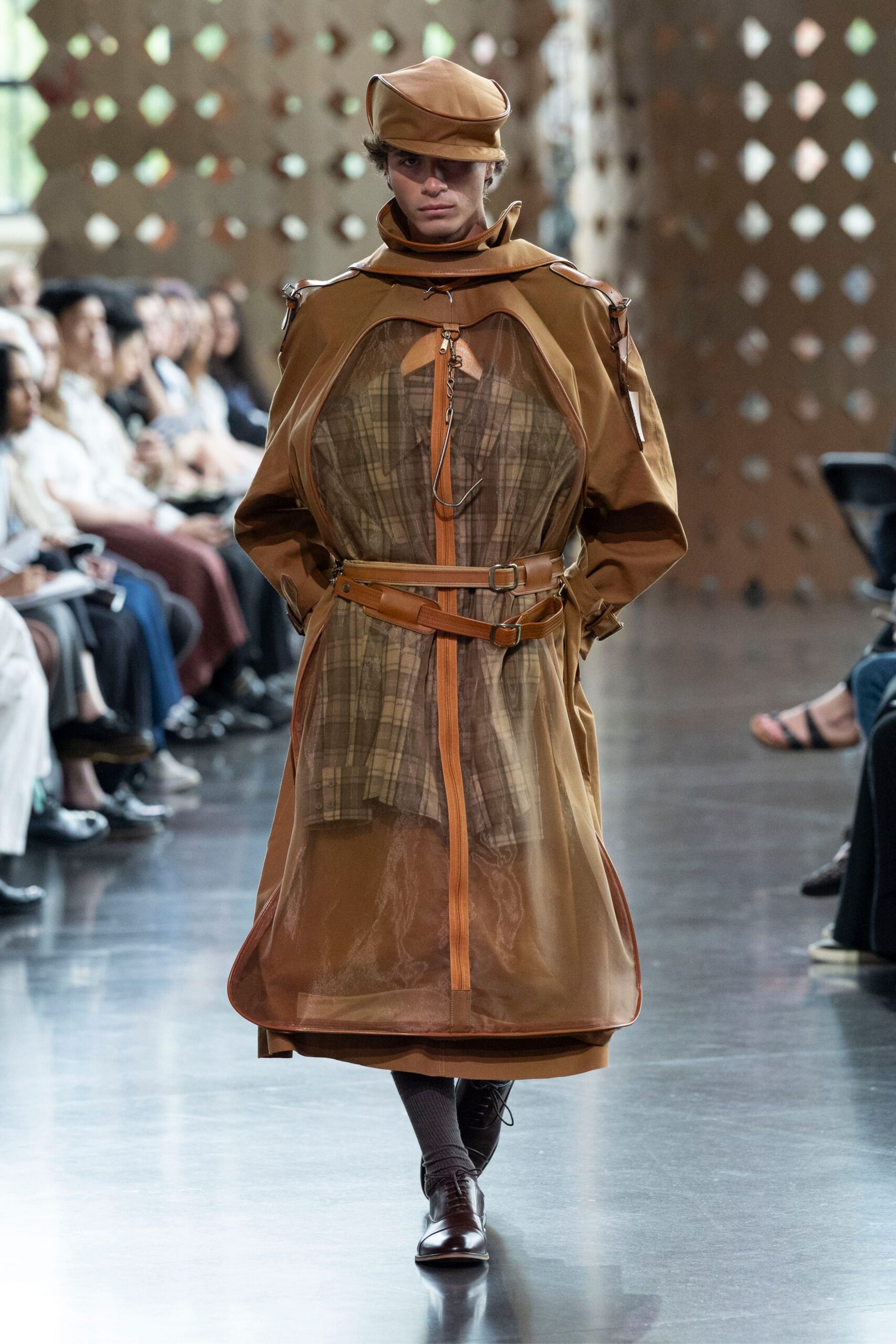 brown cotton long-sleeve collared relaxed layered zippered coat