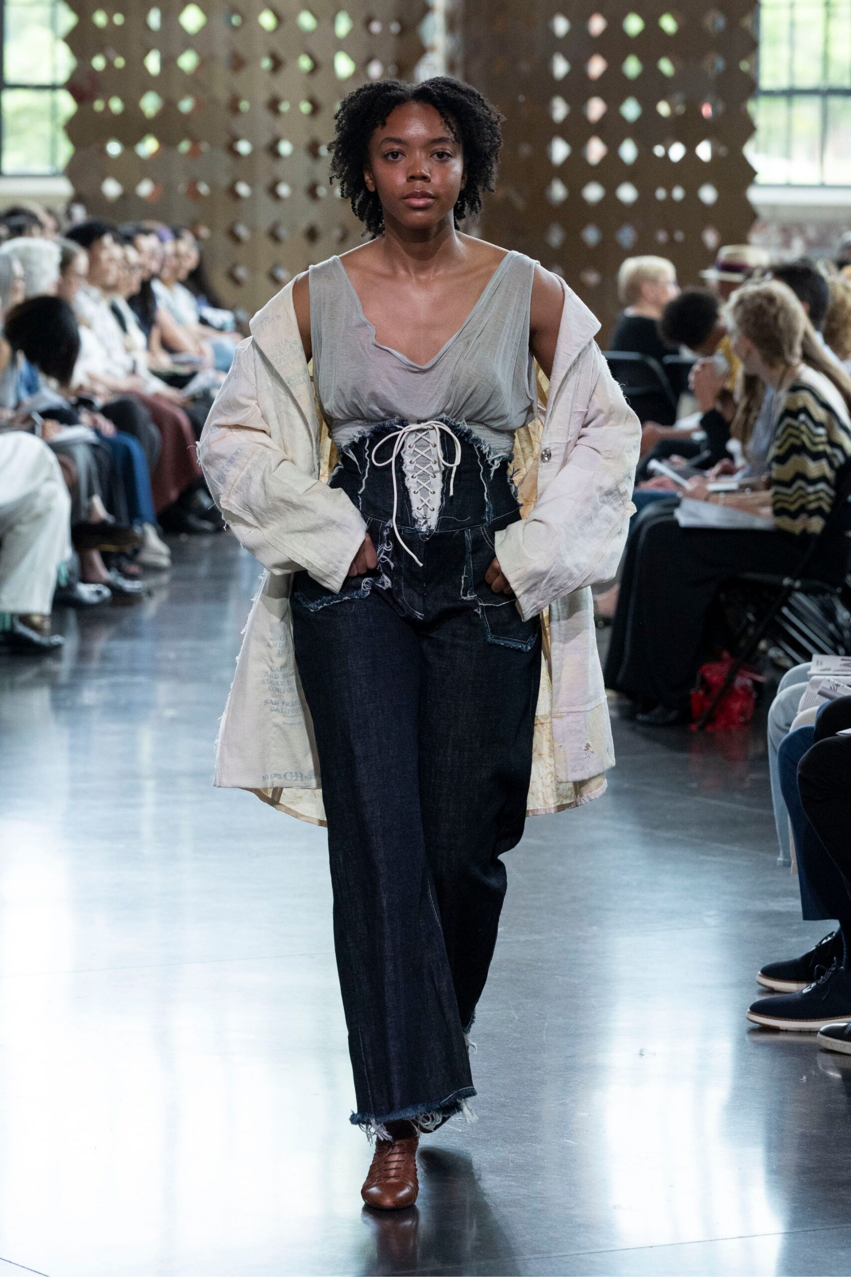 blue denim fitted high-waisted flared pants