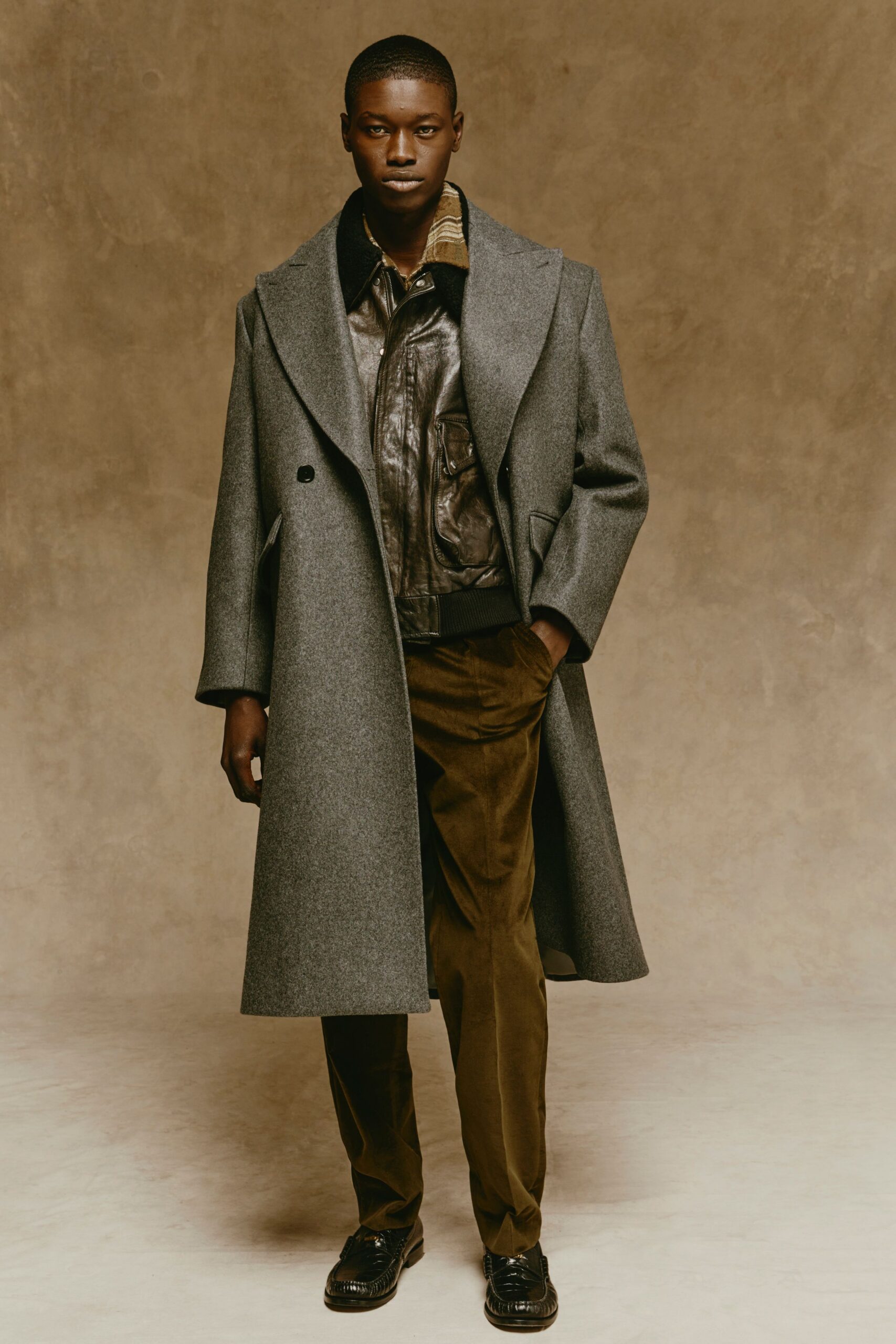 gray wool long-sleeve collared structured buttoned maxi coat