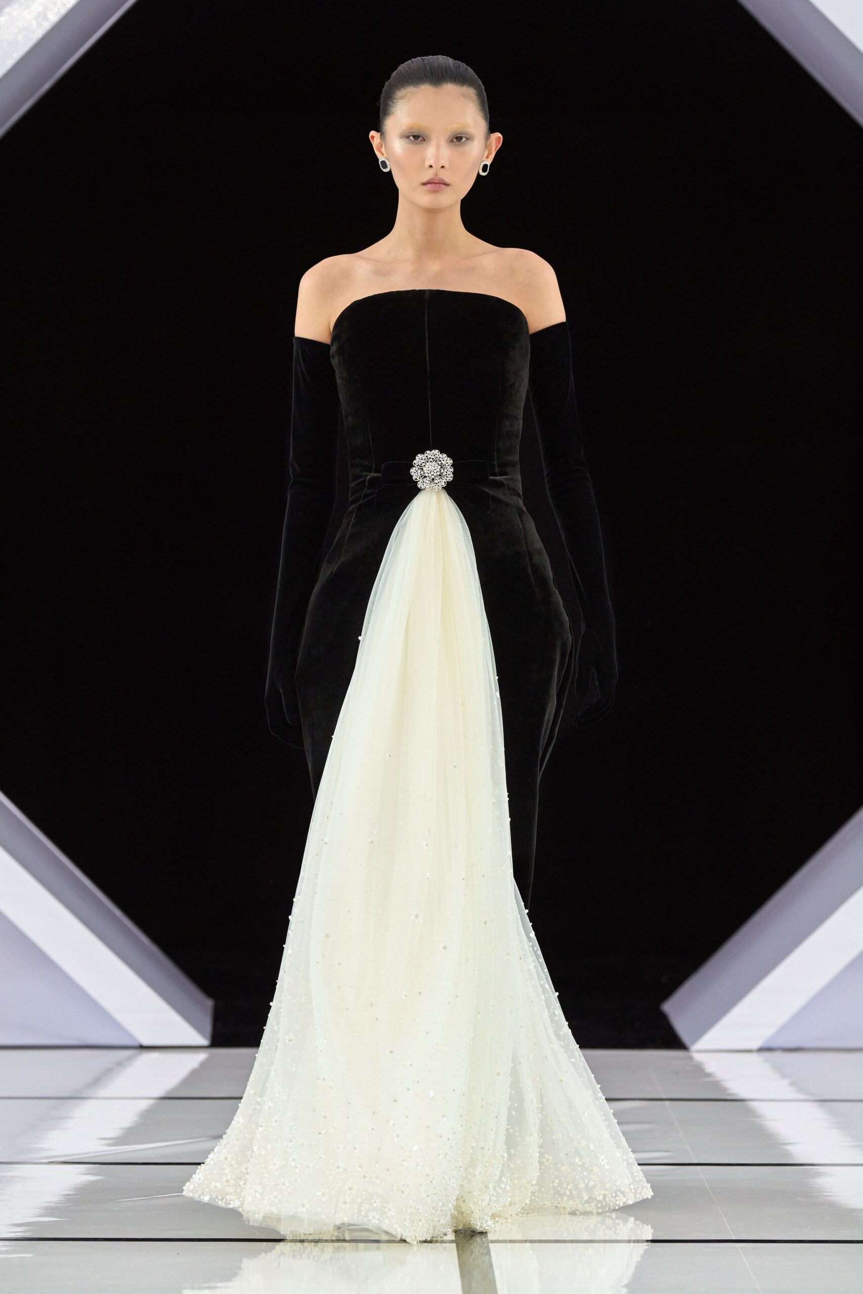 Richard Quinn Fall 2026 Ready-to-Wear Look 11