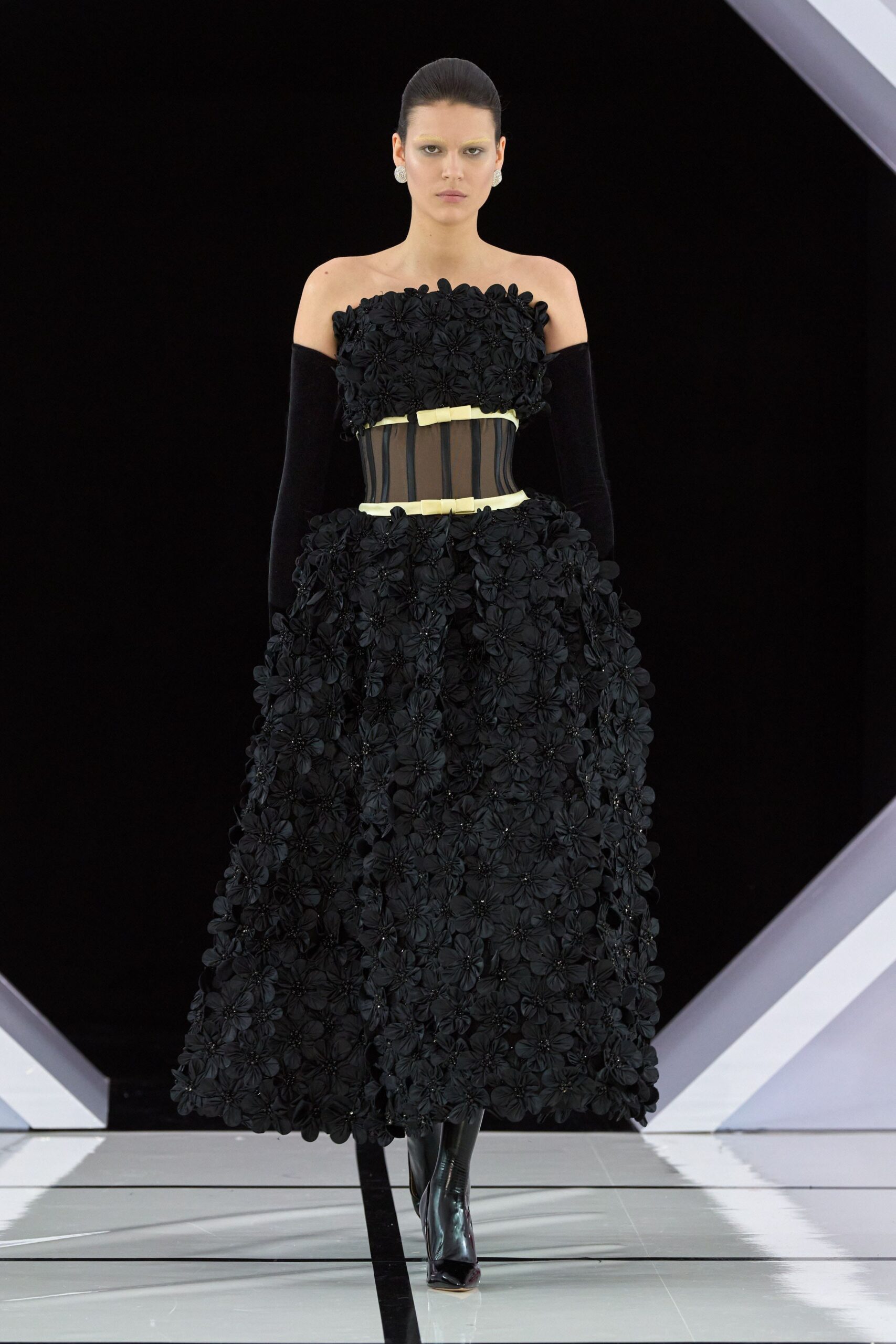 black silk fitted zippered corset