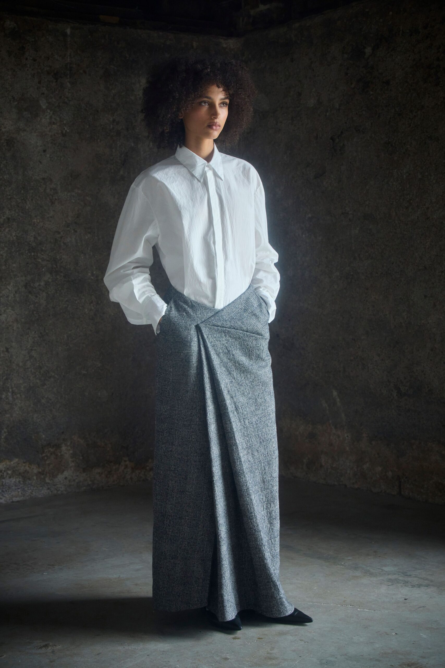 gray wool asymmetric fitted pleated skirt