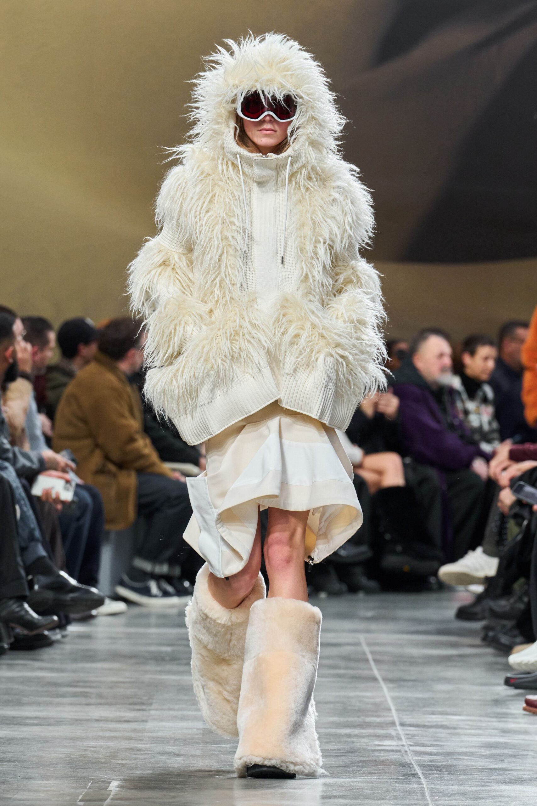 white oversized faux-fur coat