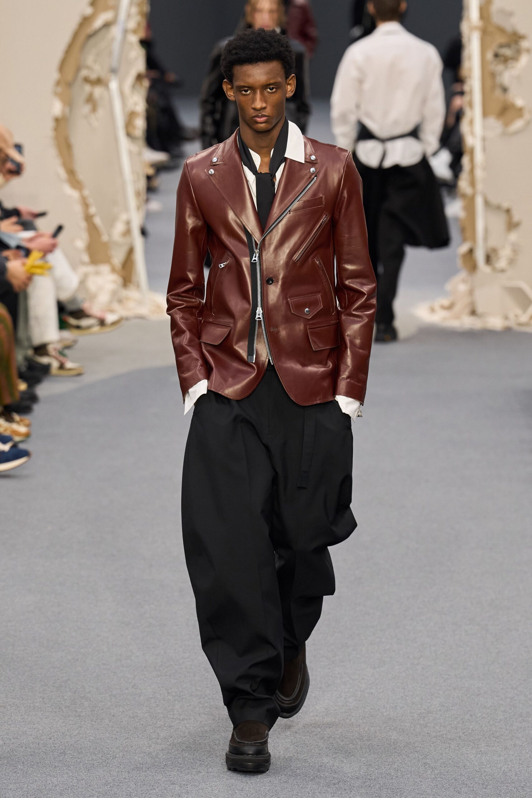 brown leather long-sleeve collared fitted zippered buttoned jacket