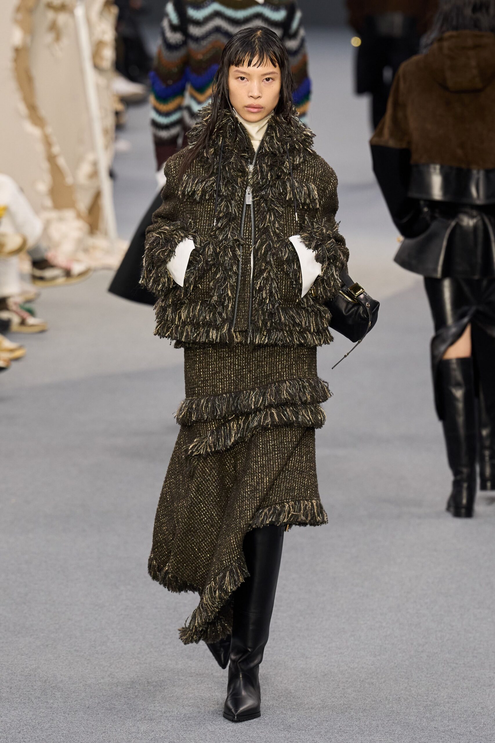 brown wool long-sleeve collared fitted fringed jacket