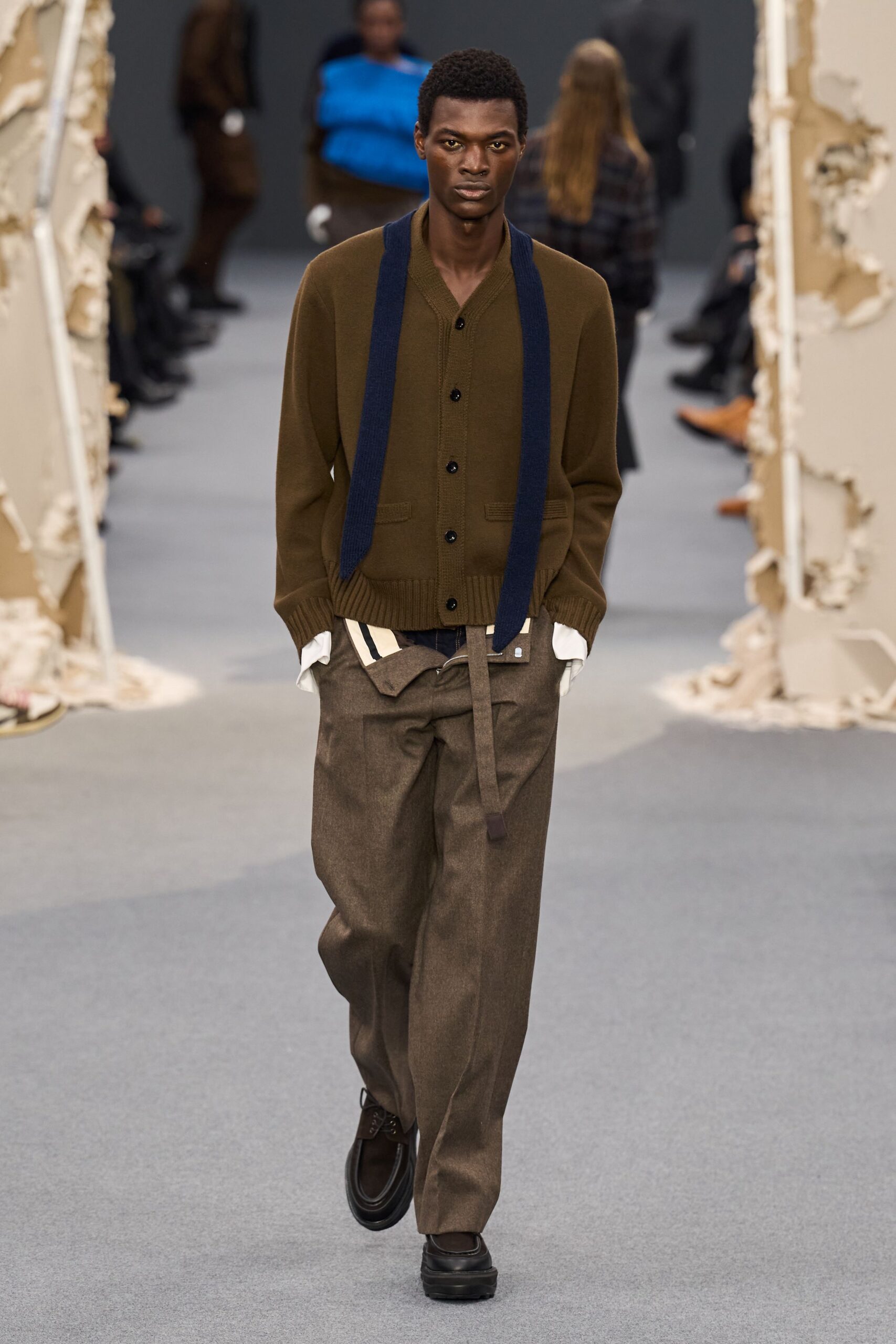 brown wool long-sleeve collared relaxed cardigan