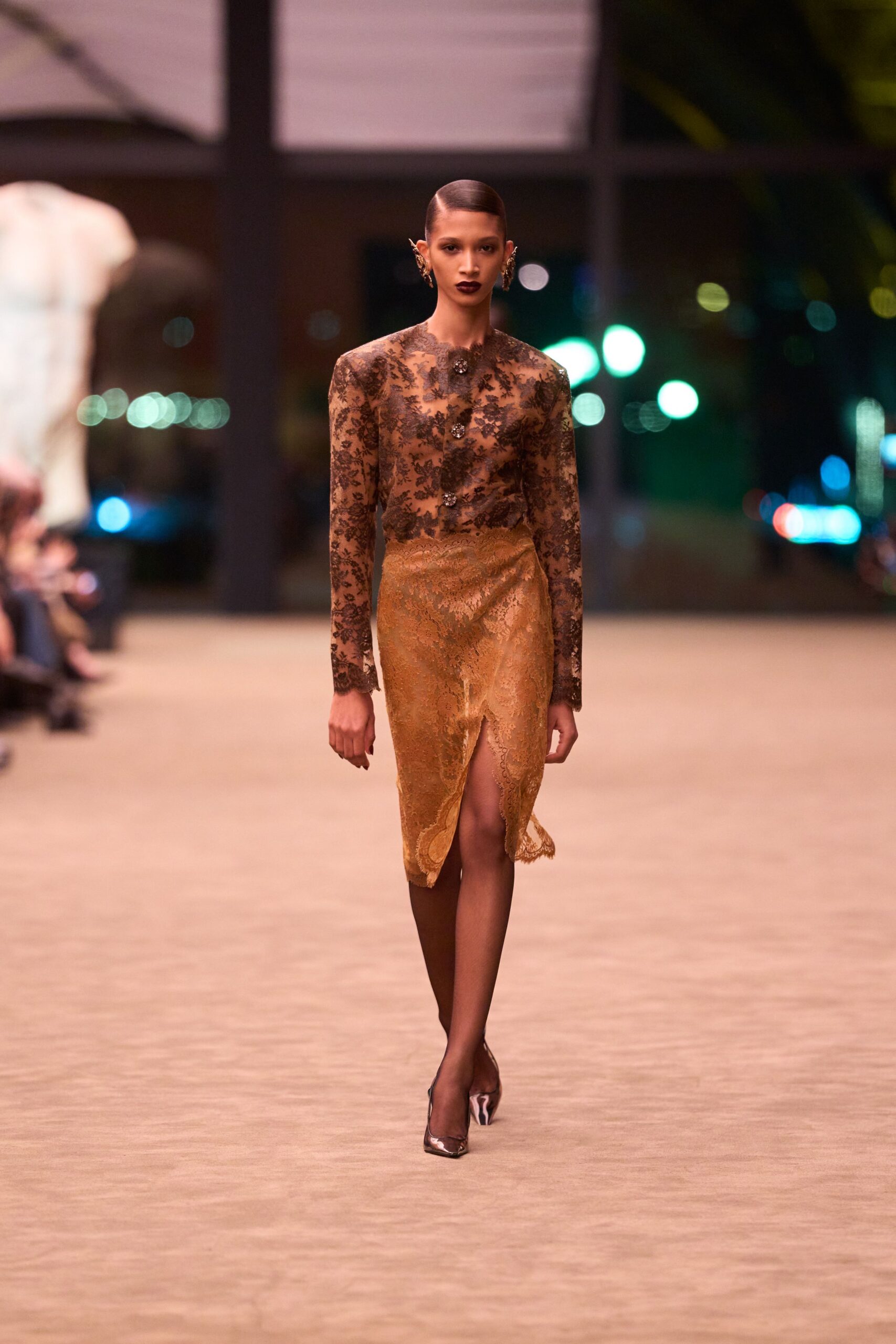 Saint Laurent Fall 2026 Ready-to-Wear Look 19