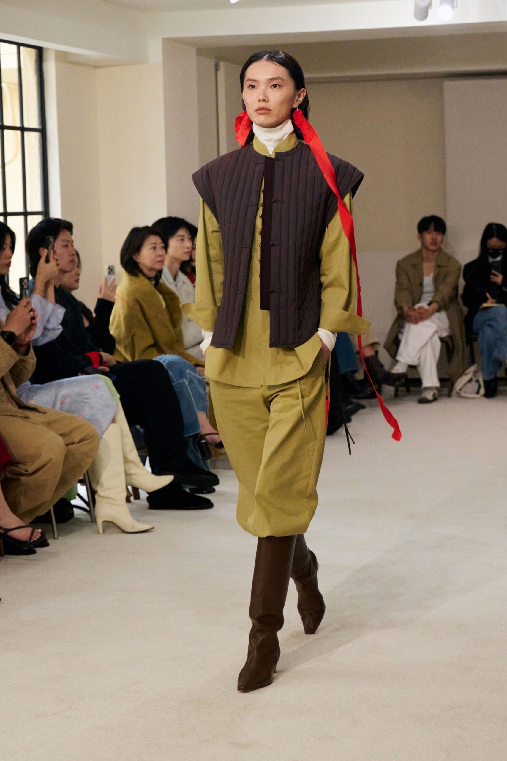 brown cotton long-sleeve collared structured quilted jacket