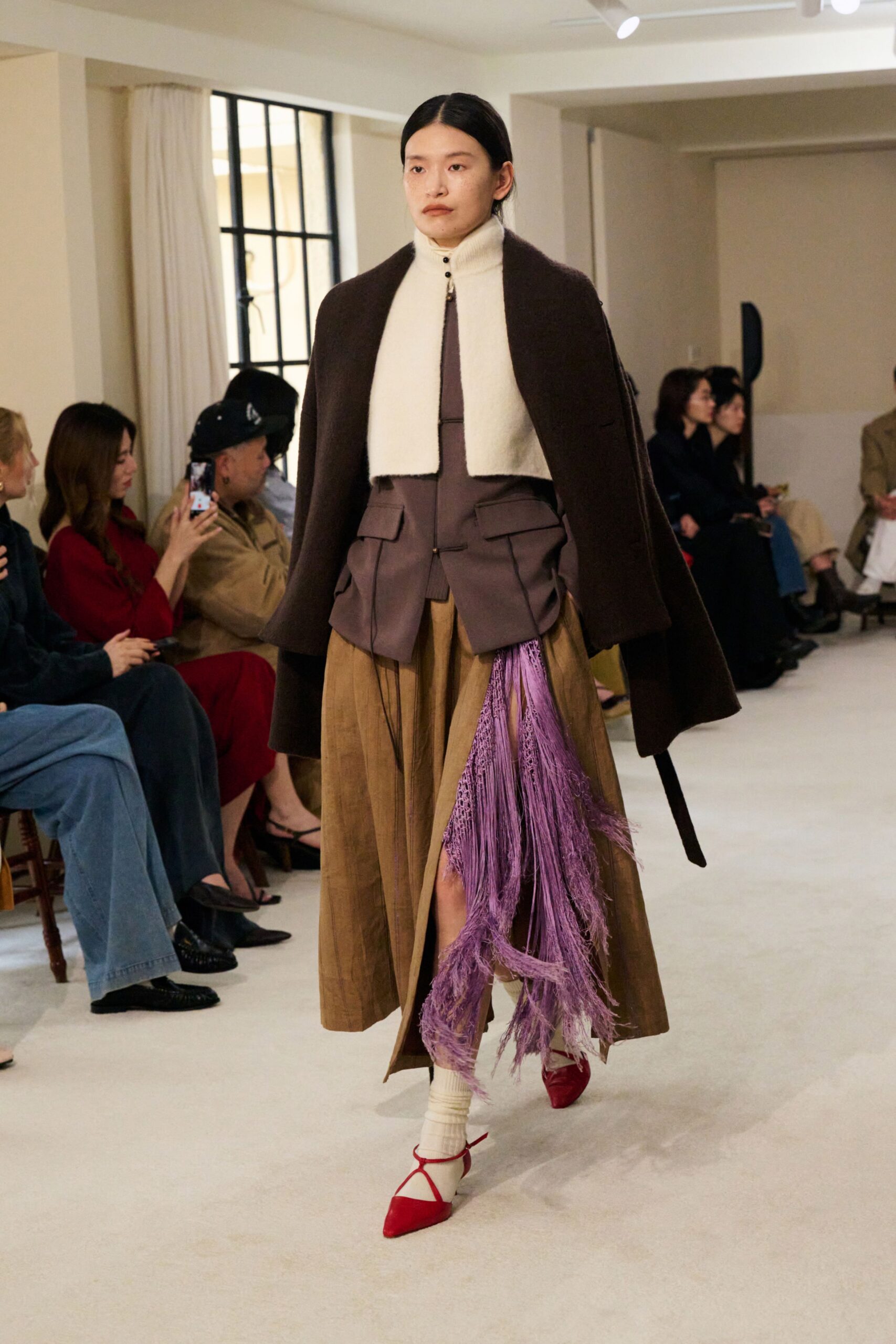 brown wool long-sleeve collared relaxed layered coat