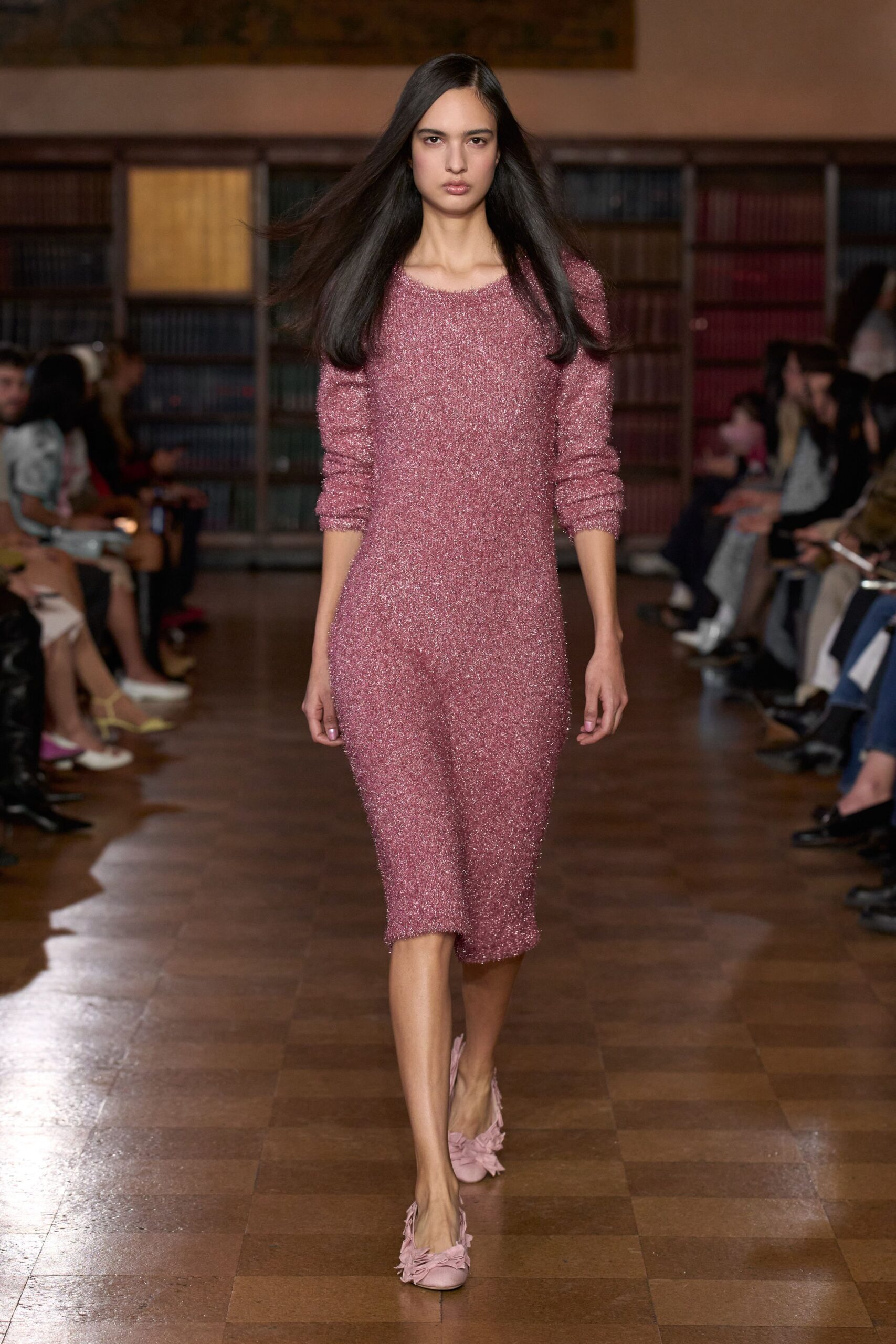 pink wool long-sleeve scoop-neck fitted ribbed midi dress