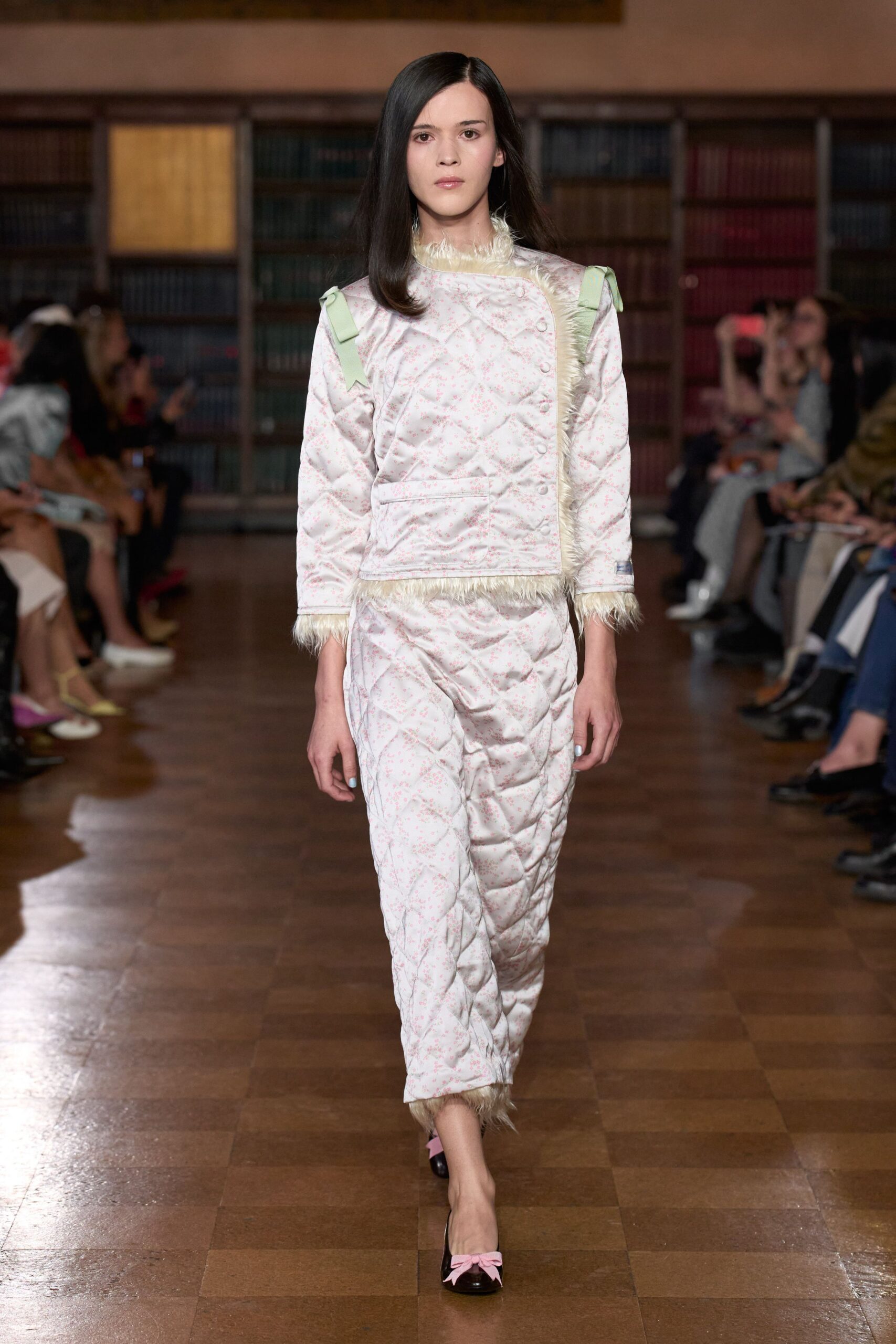 pink cotton fitted quilted pants