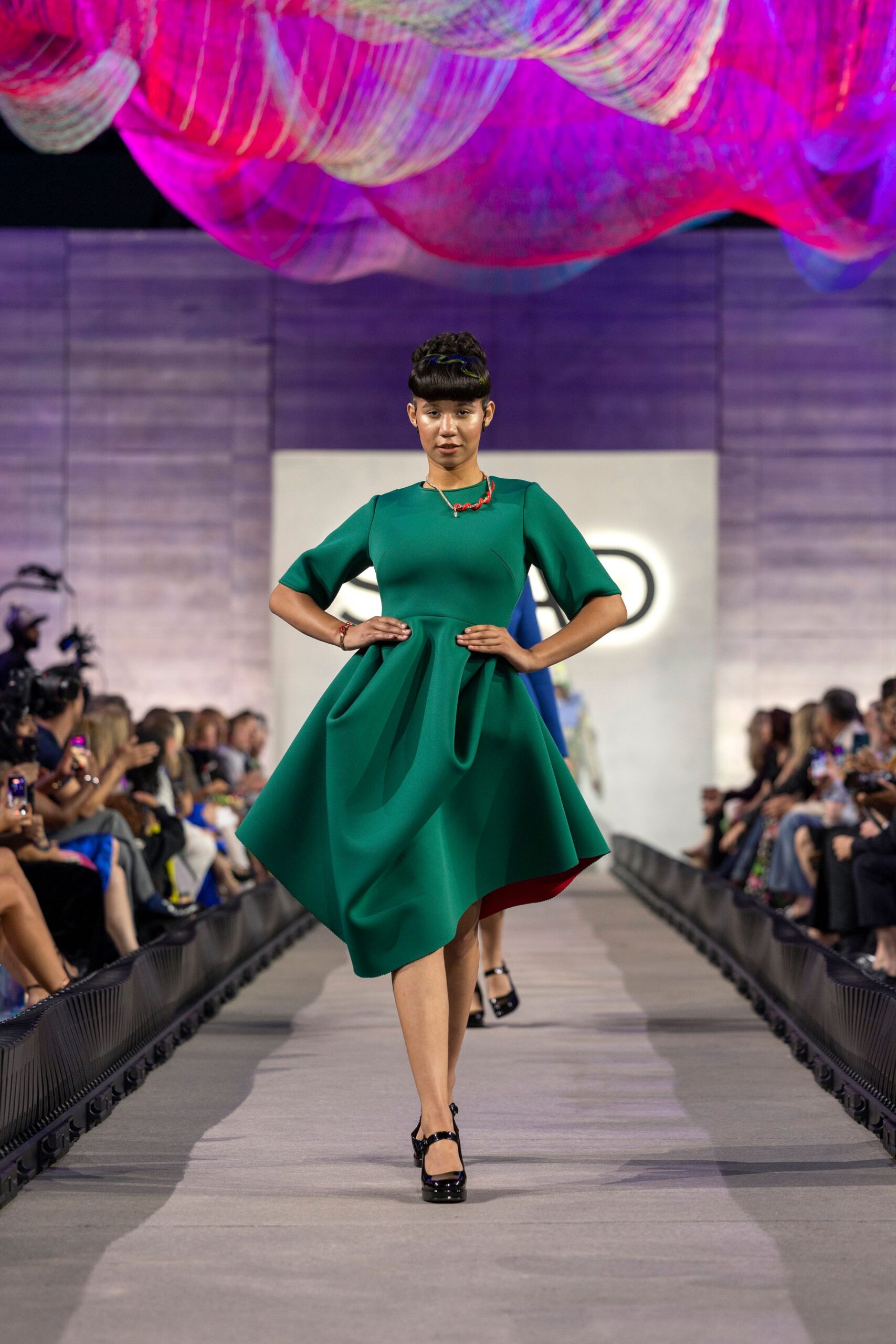 green cotton short-sleeve v-neck fitted a-line pleated dress