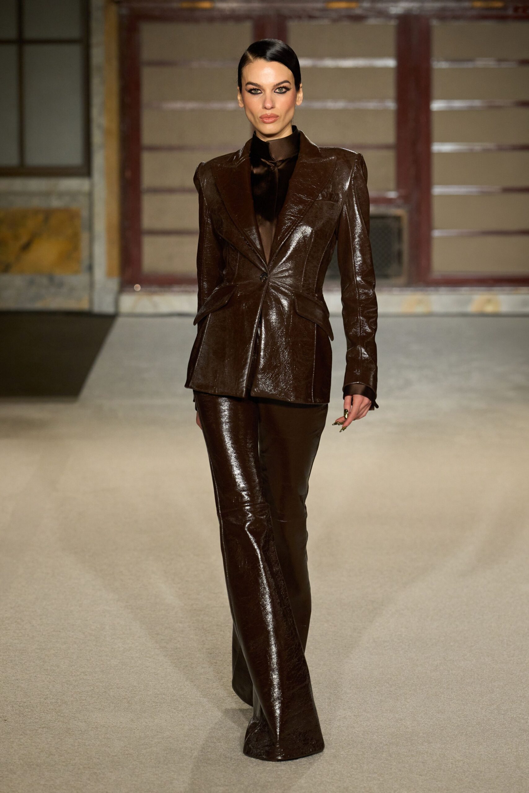 brown leather long-sleeve collared fitted structured blazer